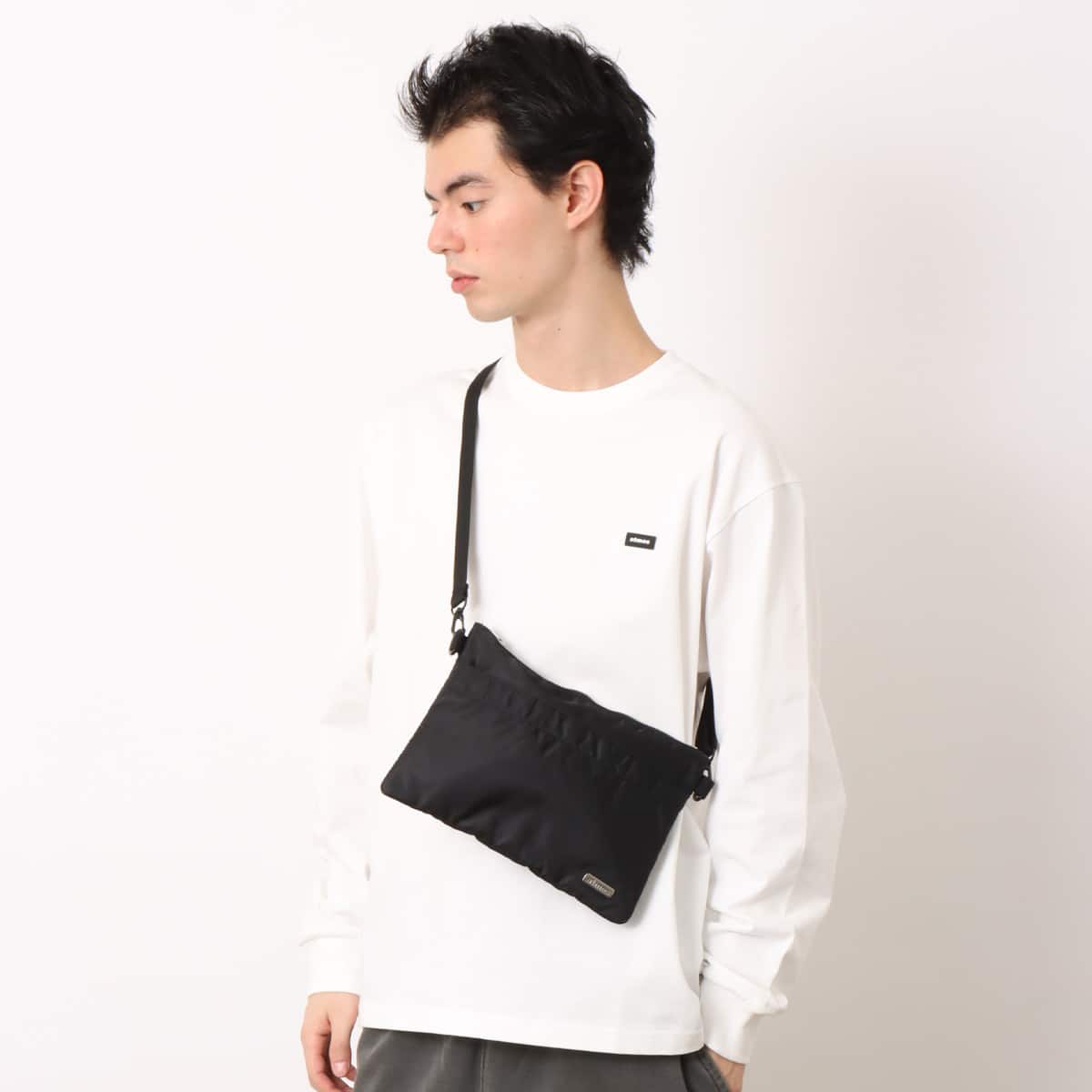 atmos Nylon Twill shoulder bag BLACKの画像