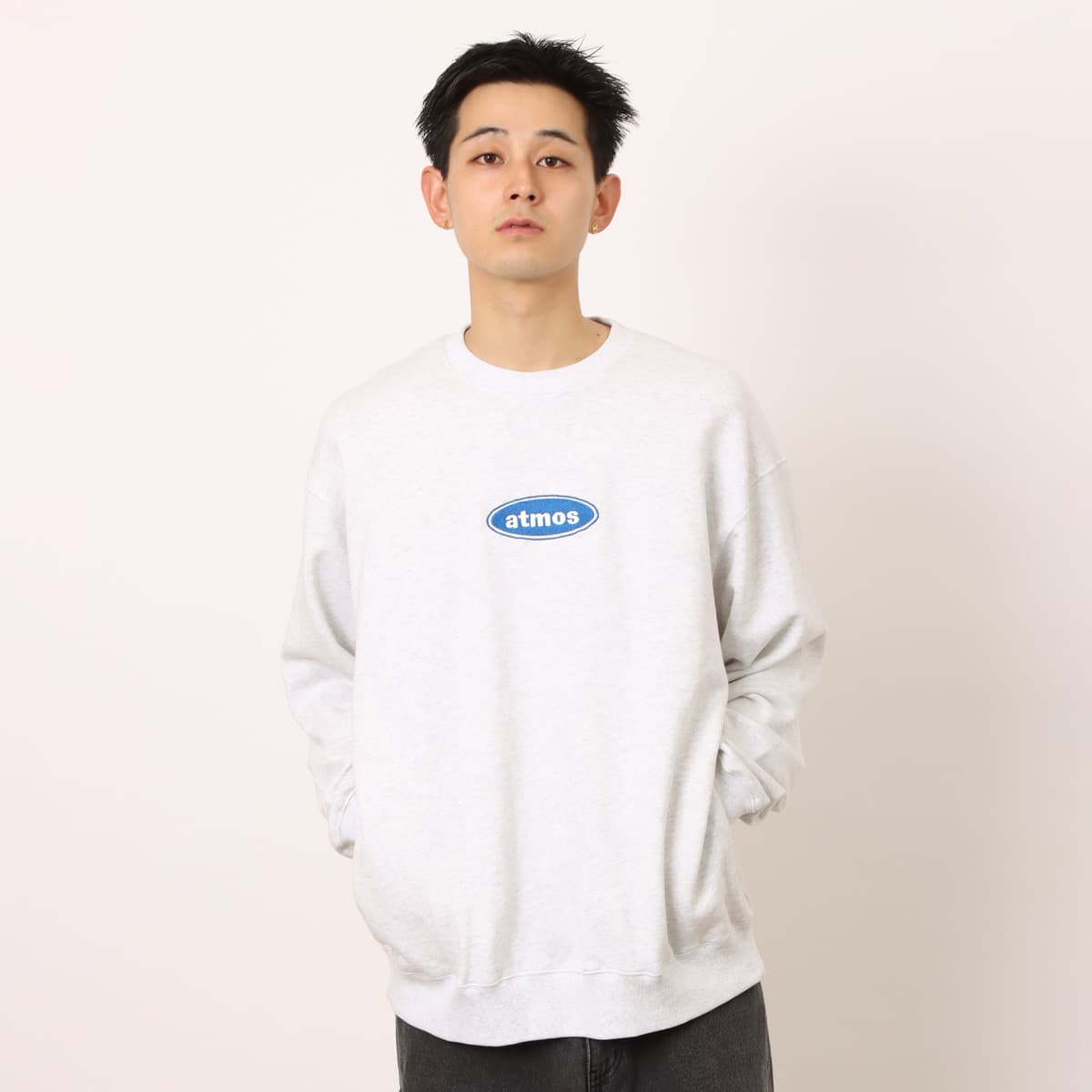 atmos Oval Logo Sweatshirt GRAYの画像