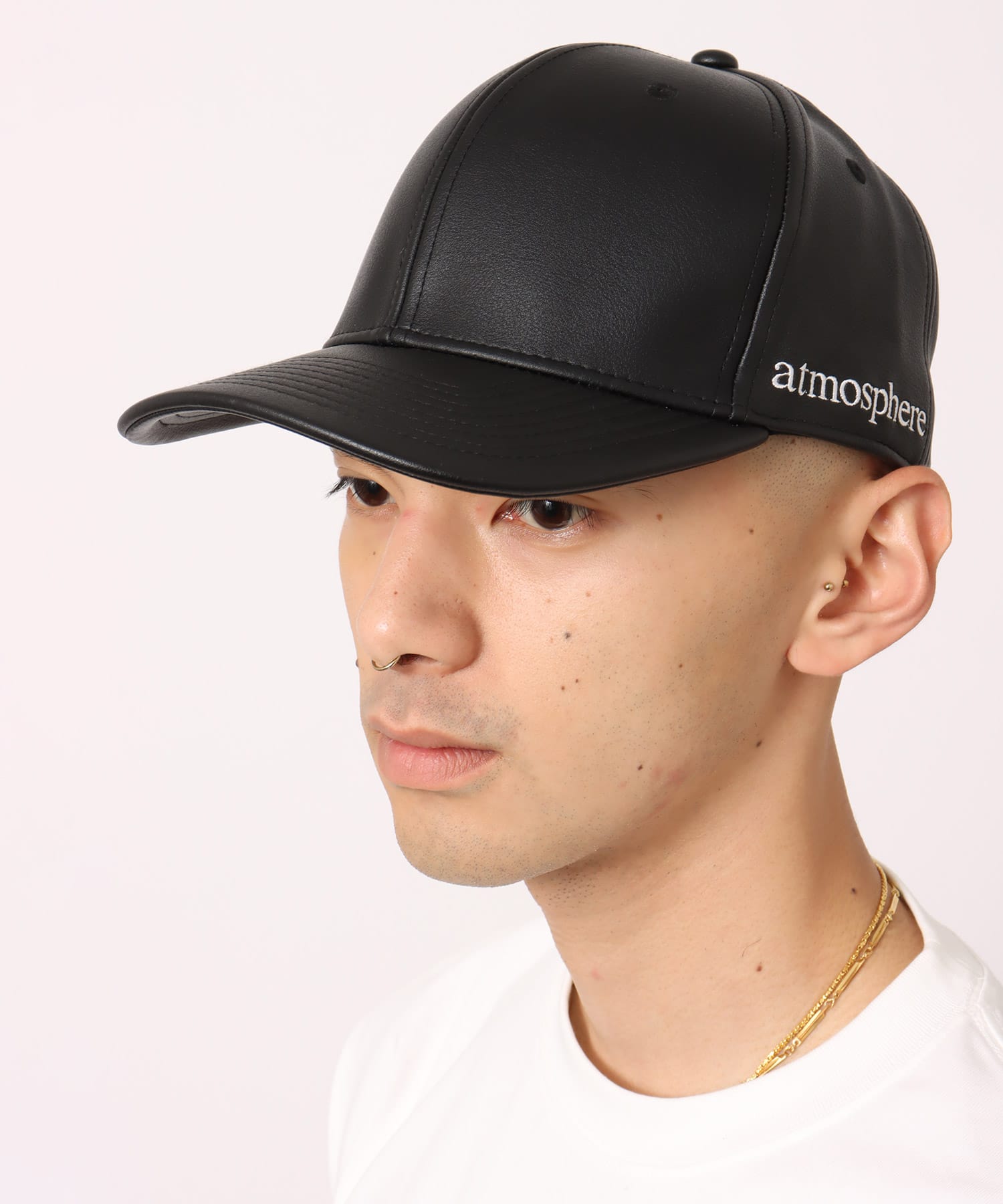 atmos Synthetic Leather Cap BLACKの画像