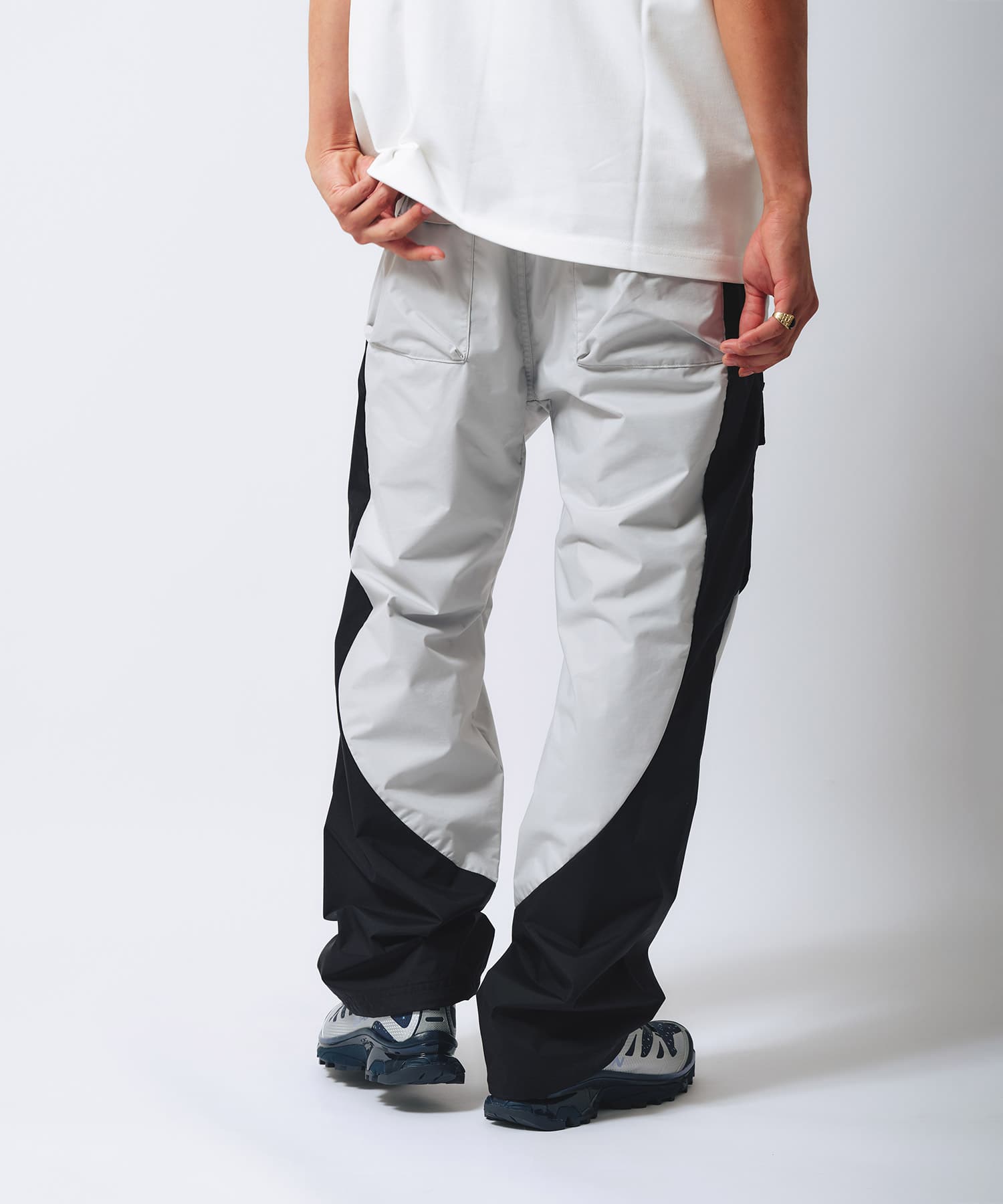 atmos x Marmot Technical Pants BLACK X GRAYの画像