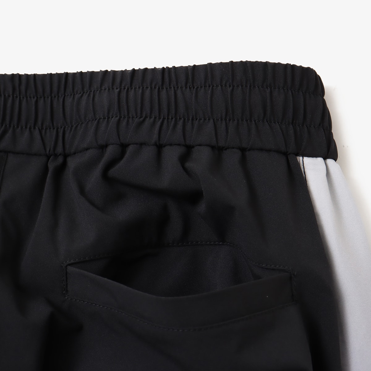 atmos Gradation Line Track Pants BLACKの画像