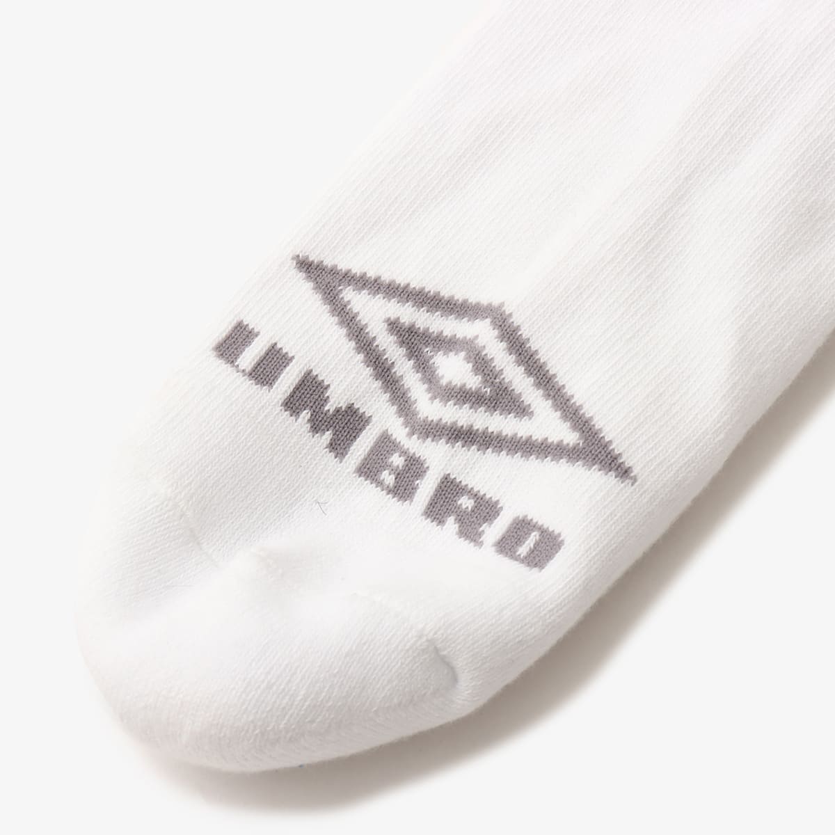 UMBRO x atmos Jacquard Logo Socks WHITEの画像