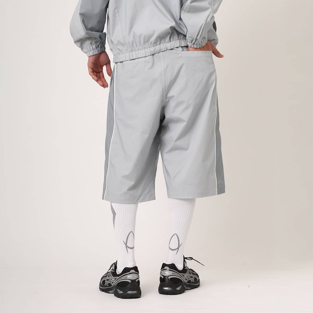 UMBRO x atmos Soccer Shorts GRAYの画像