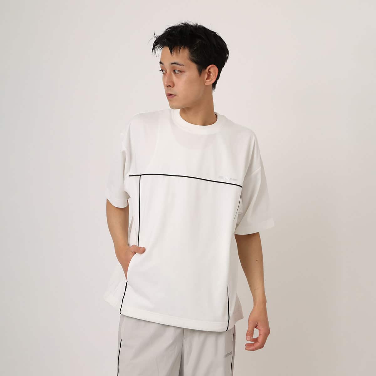 atmos Piping T-shirt WHITEの画像