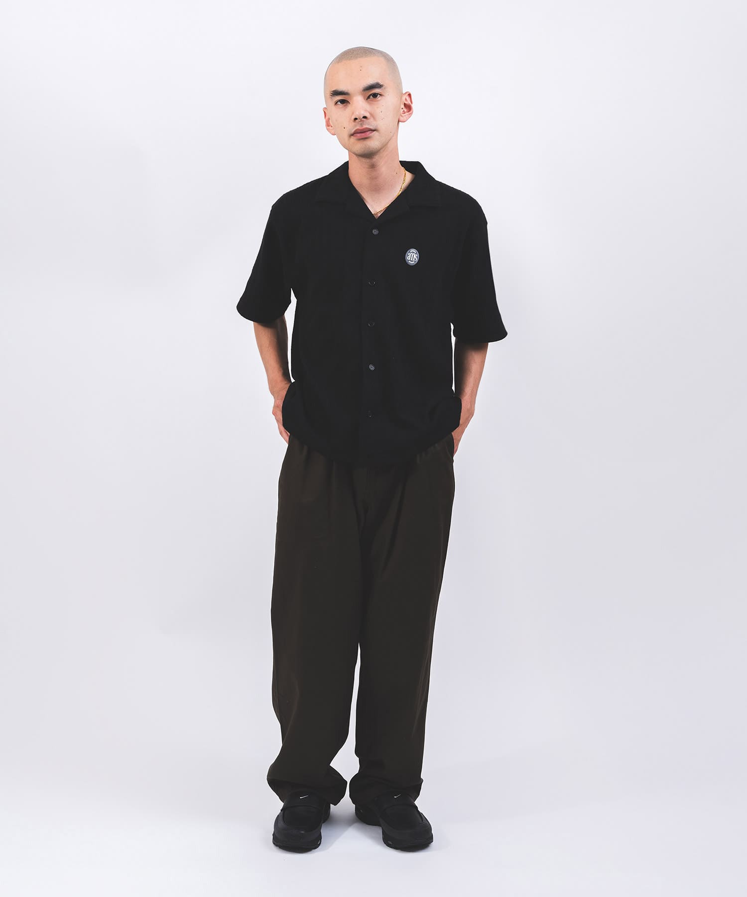 atmos Links Vacation Cut & Sewn Shirt BLACKの画像