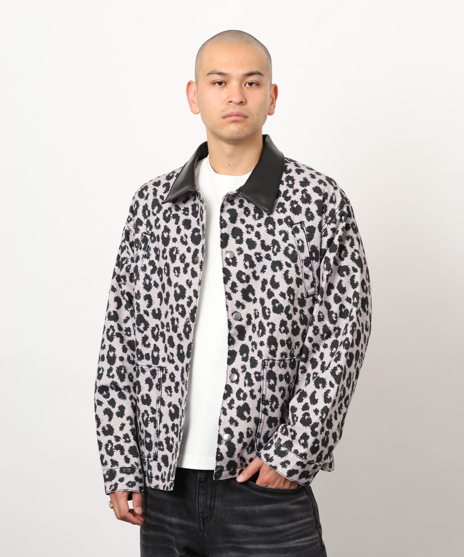 atmos Work Jacket LEOPARDの画像