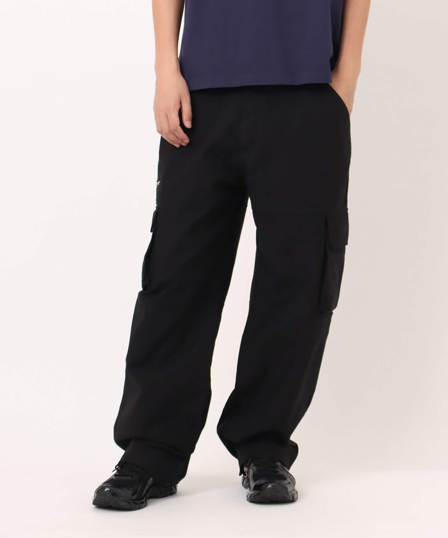 atmos Back Satin Cargo Pants BLACKの画像