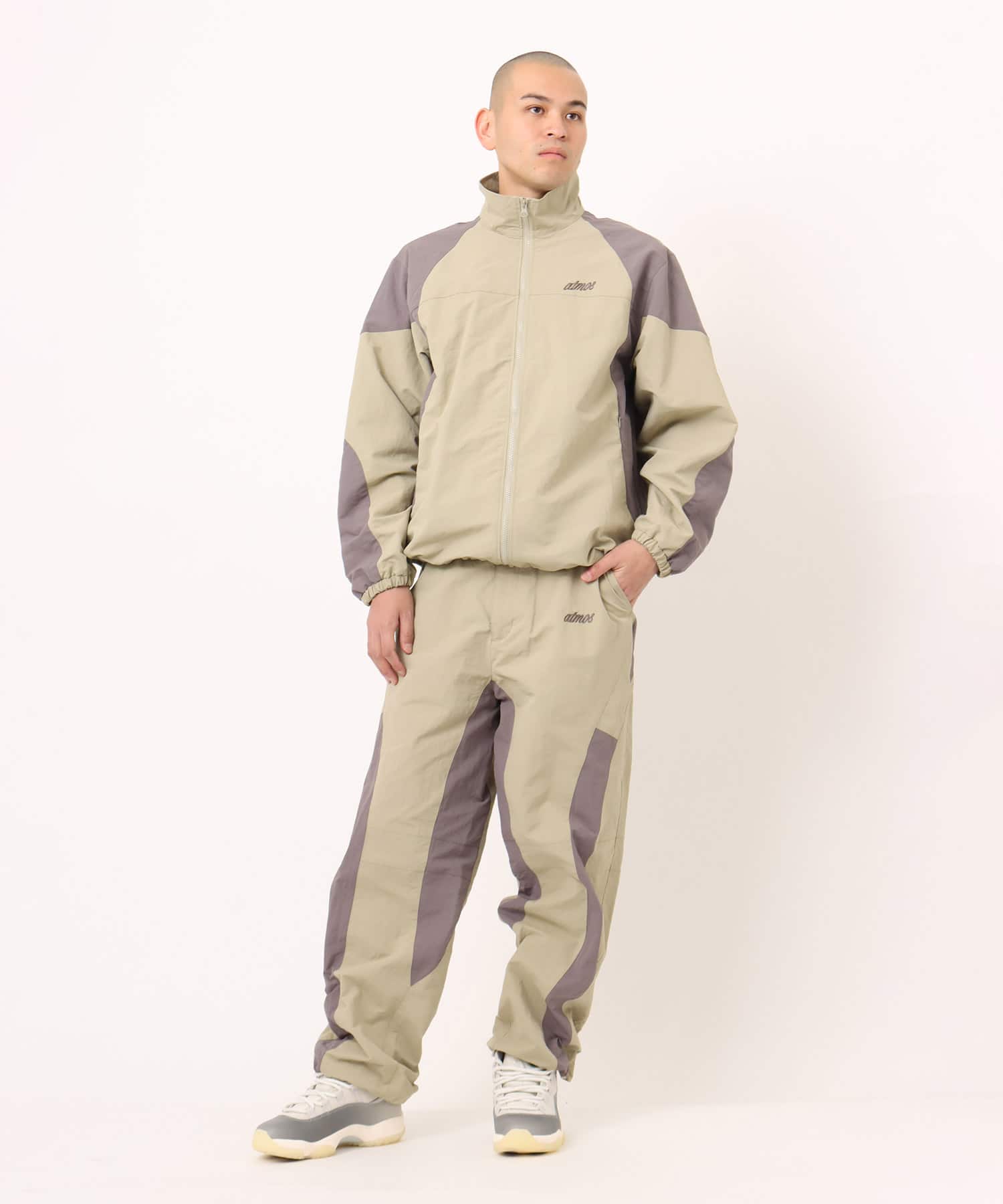 atmos Bicolor Track Pants BEIGEの画像