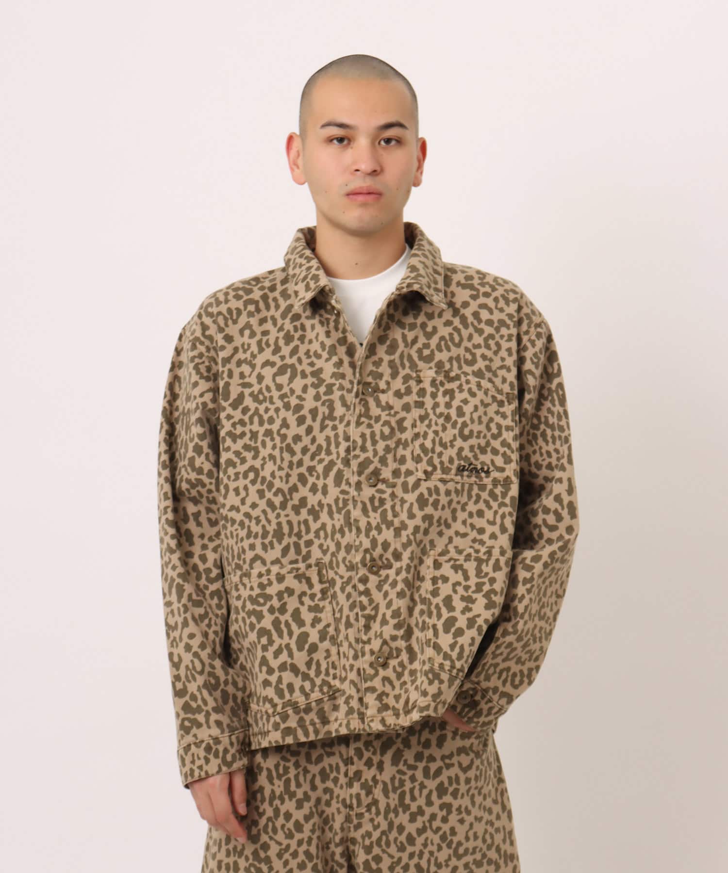 atmos Leopard Pattern Coverall KHAKIの画像