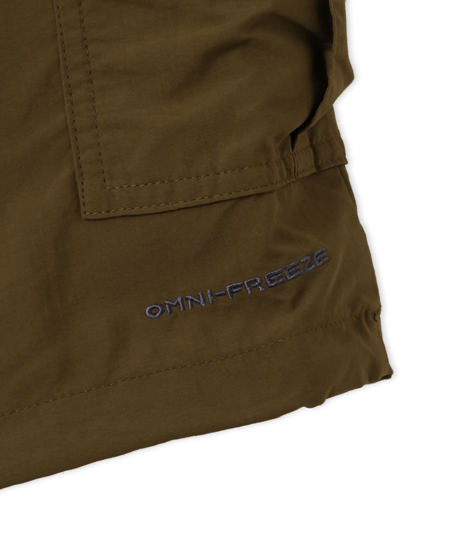 Columbia x atmos Baggy Cargo Shorts KHAKIの画像