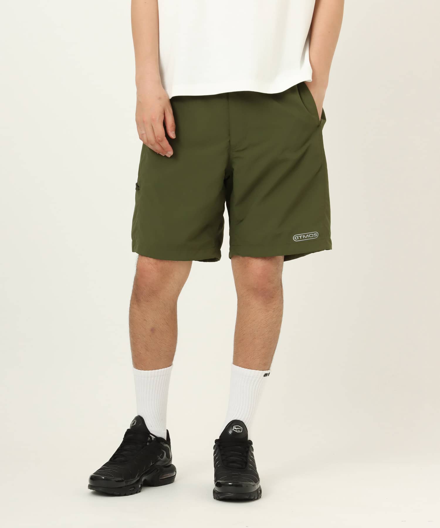 atmos Crinkled Nylon Shorts KHAKIの画像