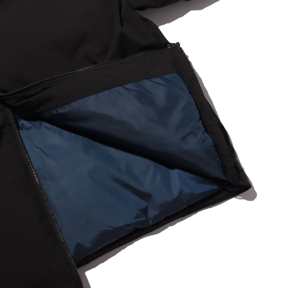 GUESS UNI PADDING JACKET BLACK 20HO-Iの画像