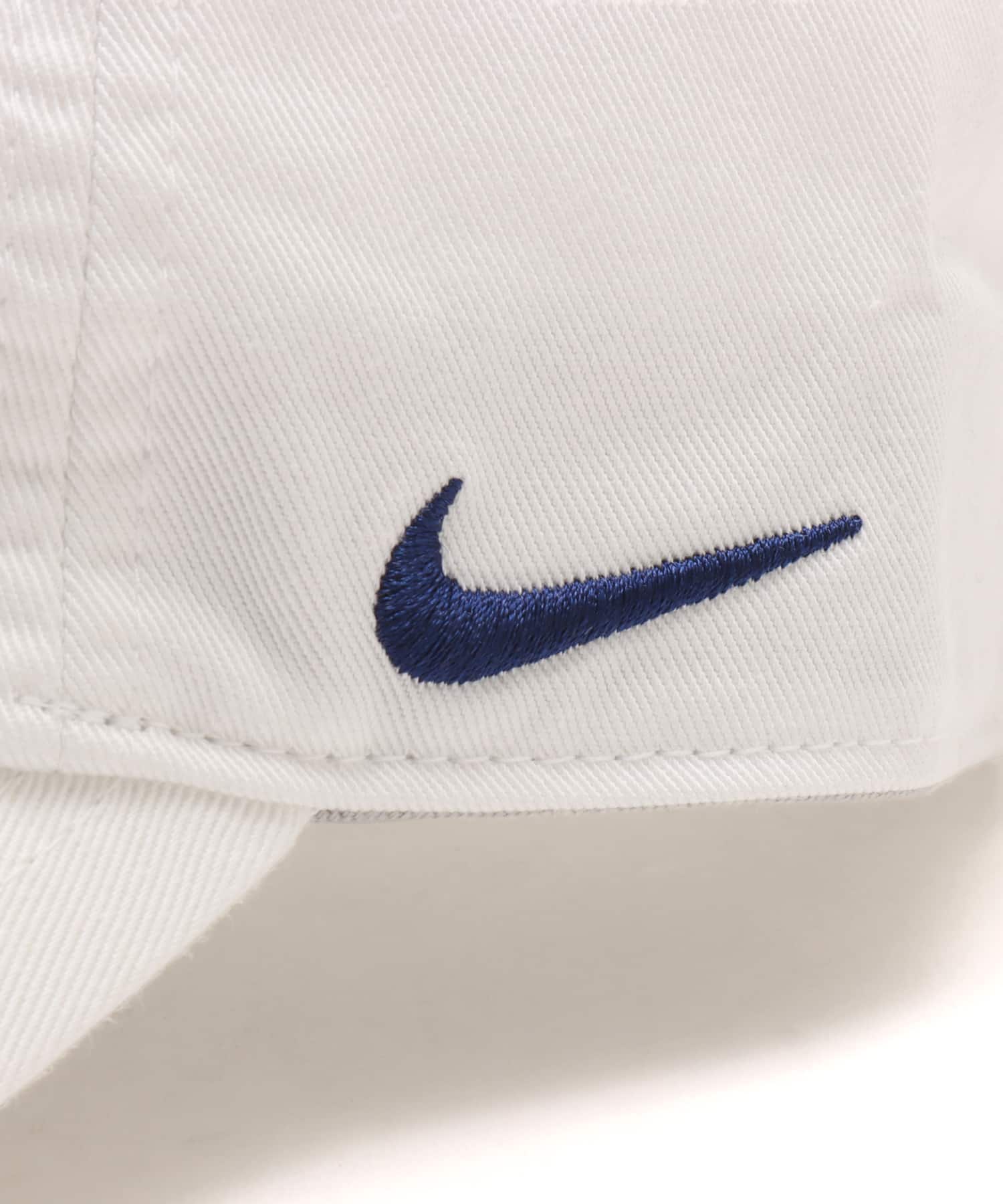 NIKE CLUB UNSTRUCTURED ORGANIC COTTON CAP WHITEの画像