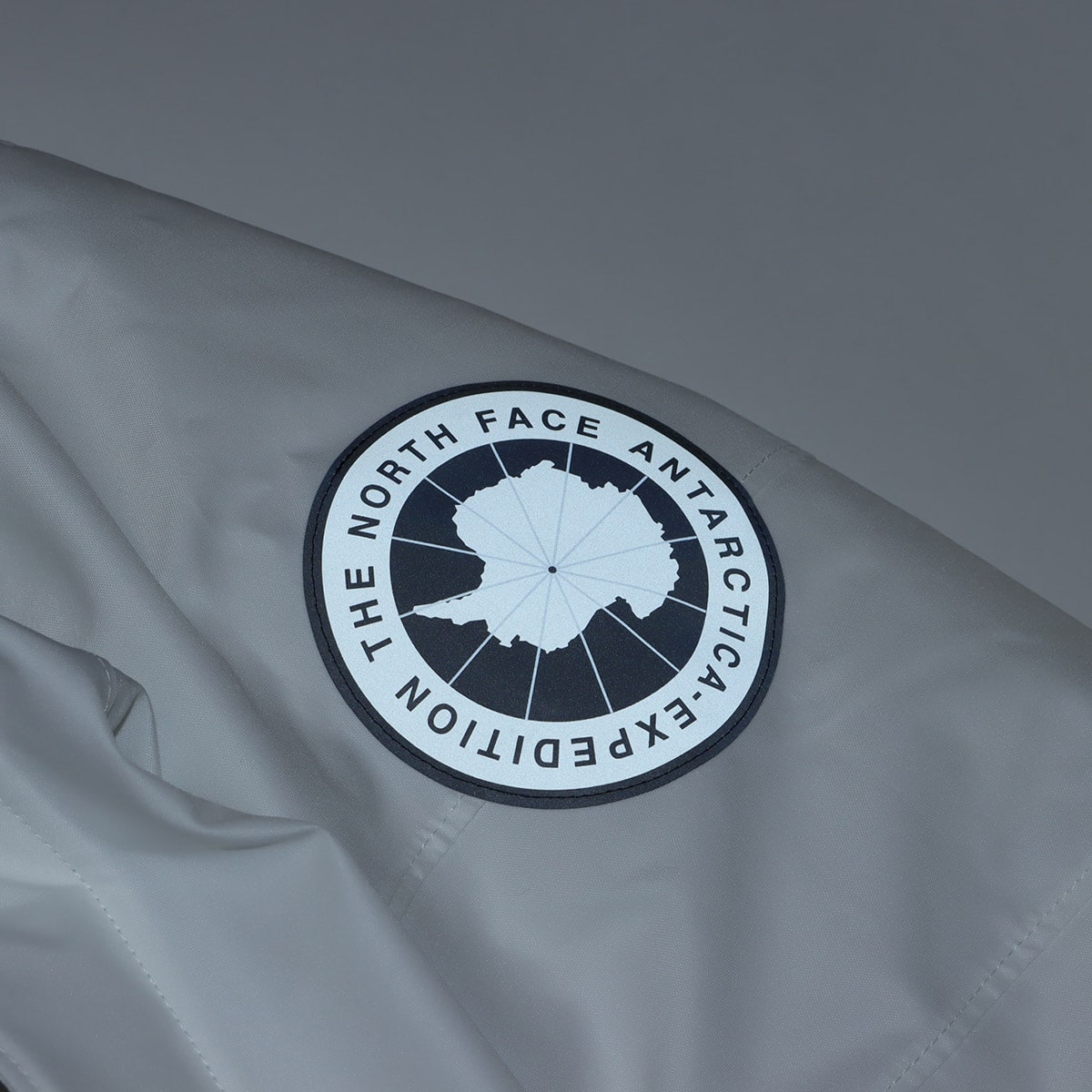 THE NORTH FACE UNDYED ANTARCTICA PARKA アンダイド 23FW-Iの画像