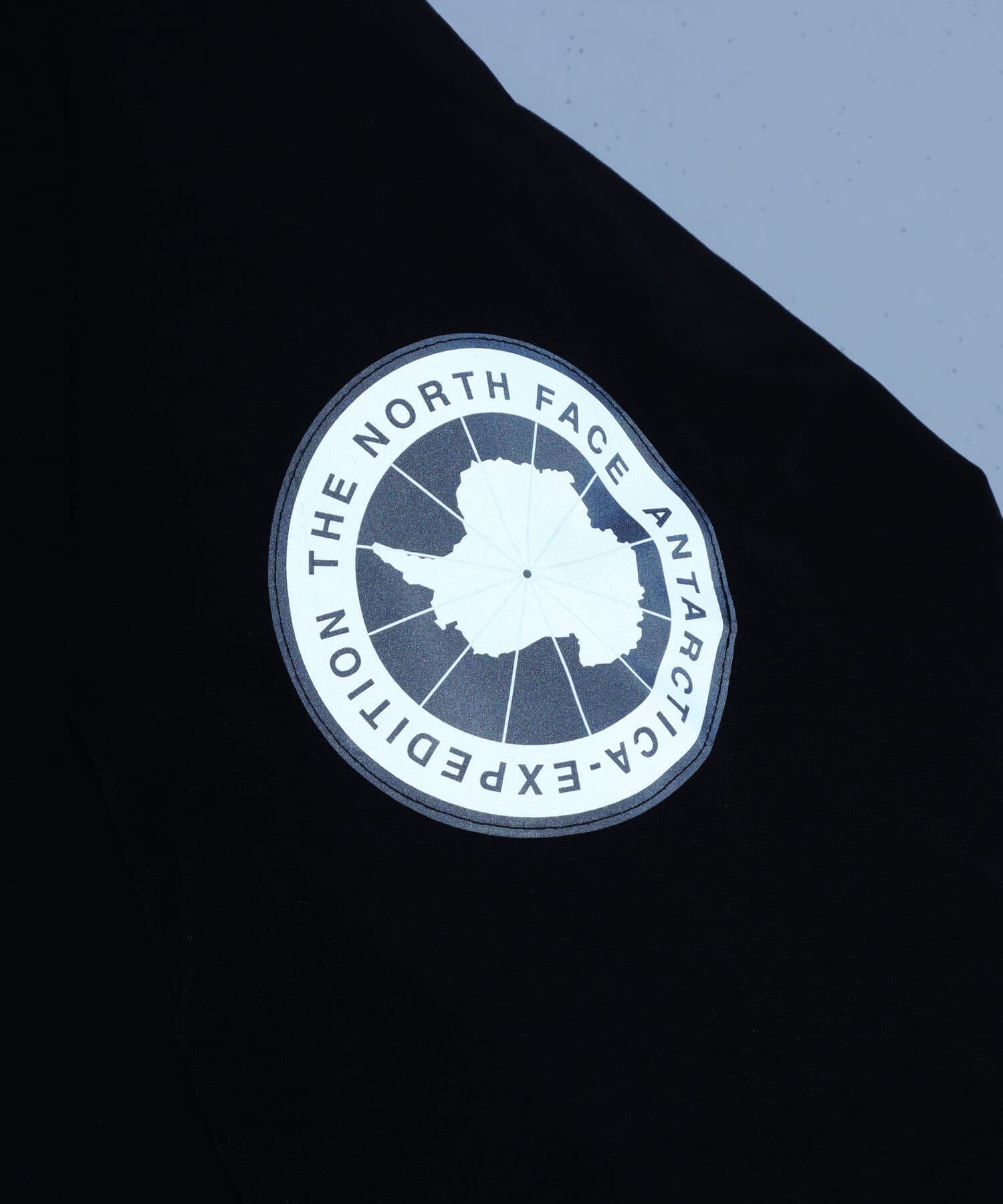 THE NORTH FACE Antarctica Parka ブラックの画像