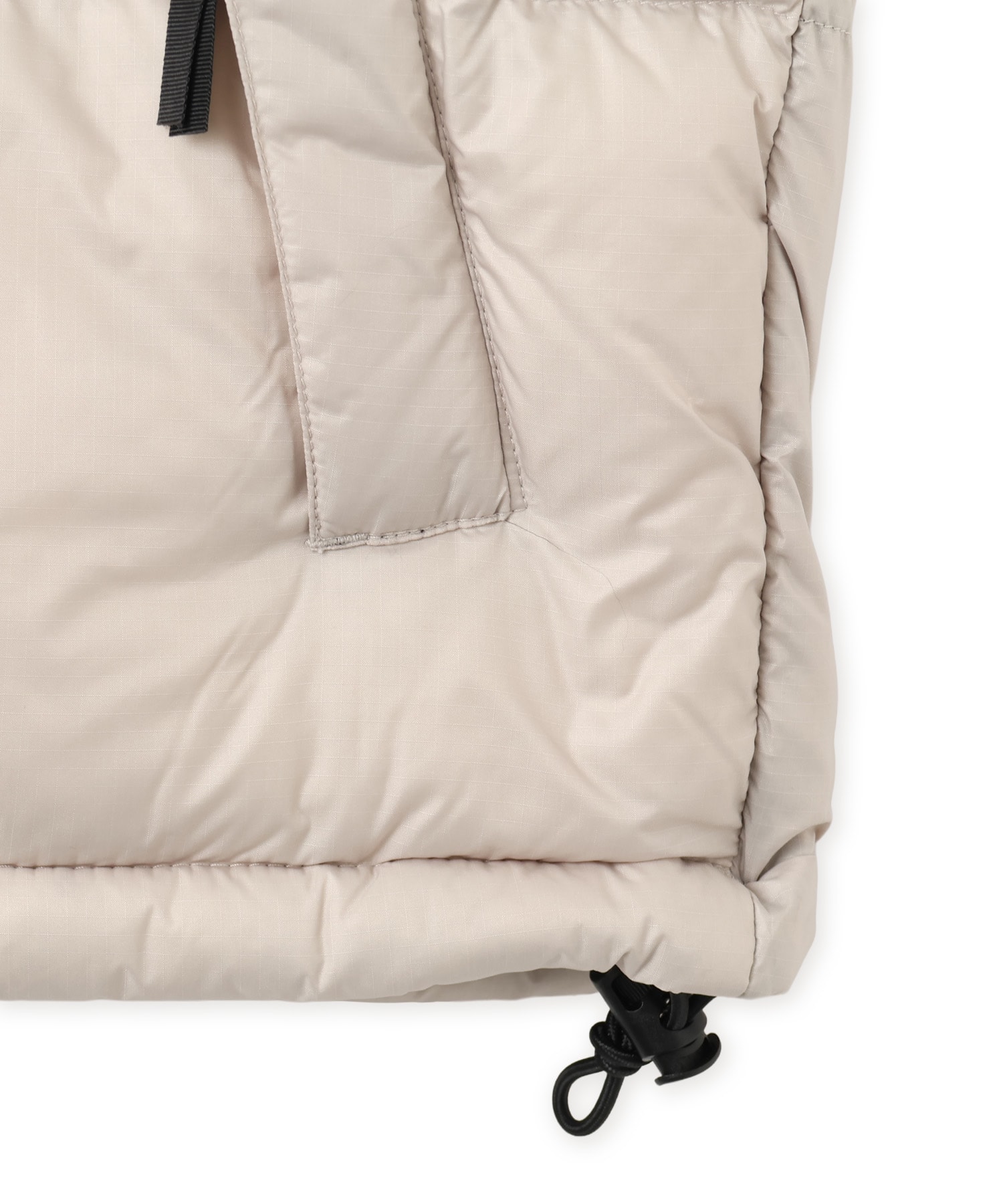 THE NORTH FACE NUPTSE VEST FIXブラックの画像