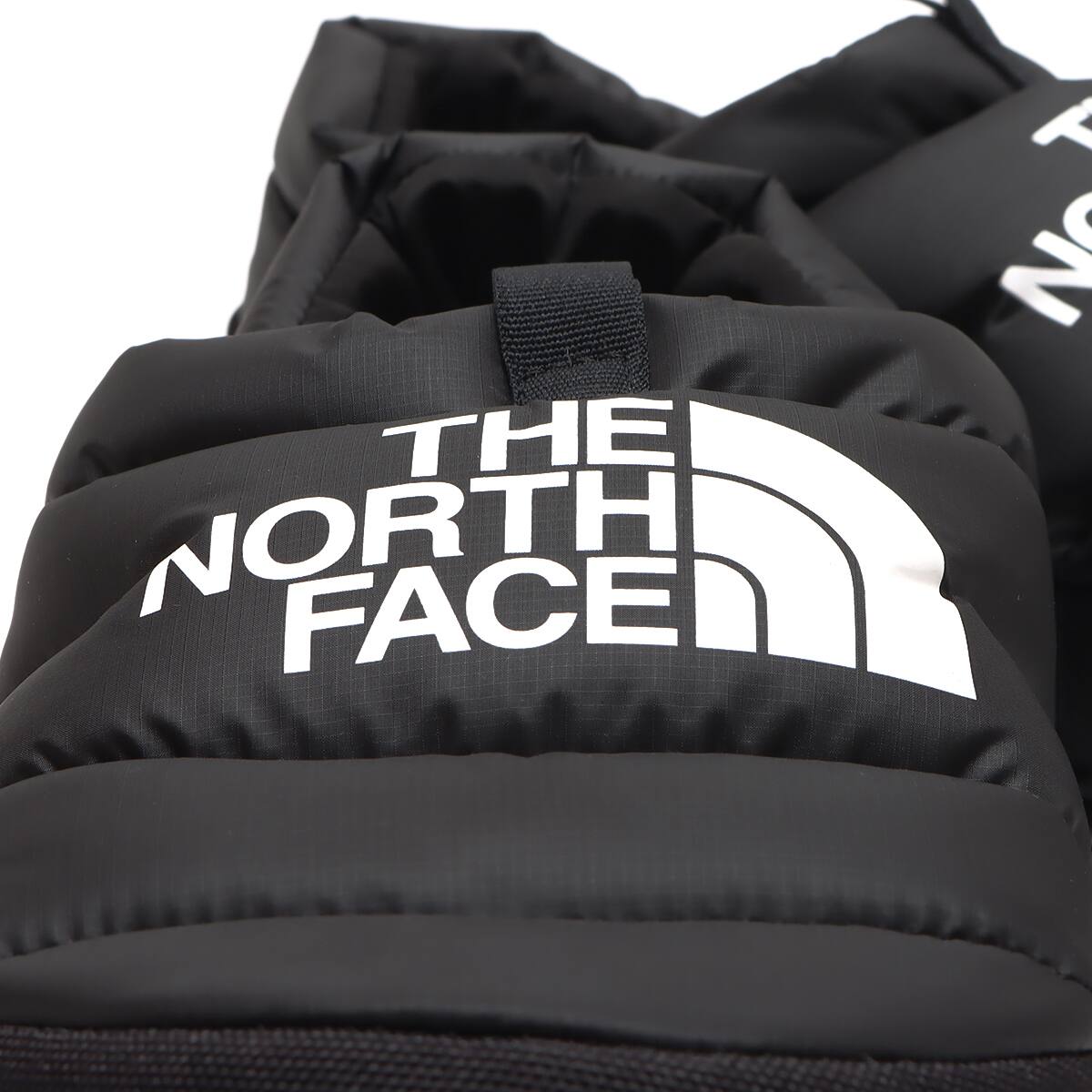THE NORTH FACE NUPTSE DOWN MULE TNFブラック×TNFホワイト 22FW-Iの画像