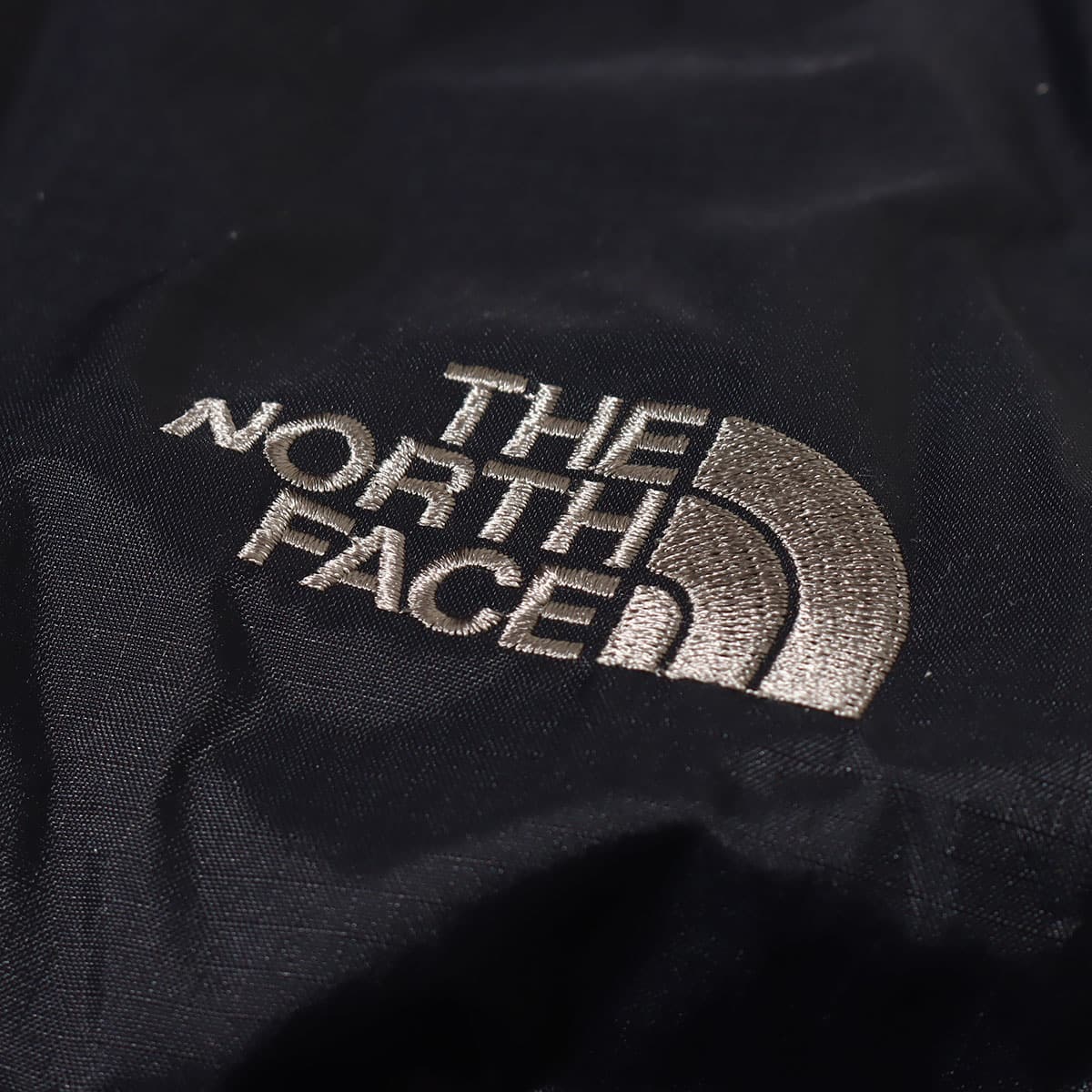 THE NORTH FACE GLAM DUFFEL BLACK 23SS-I