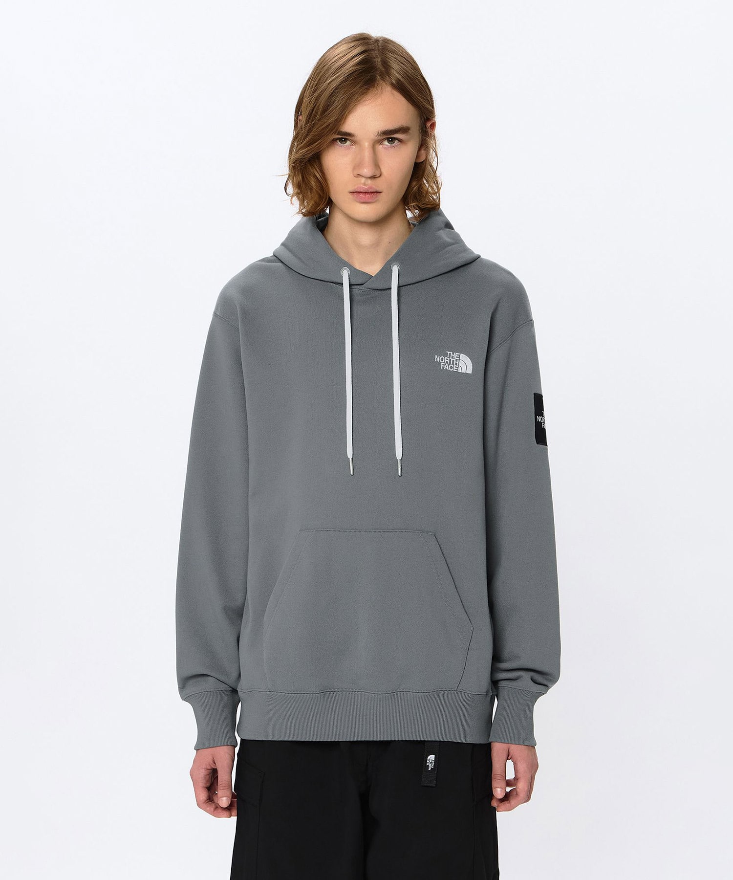THE NORTH FACE Square Logo Hoodie スモークドパールの画像