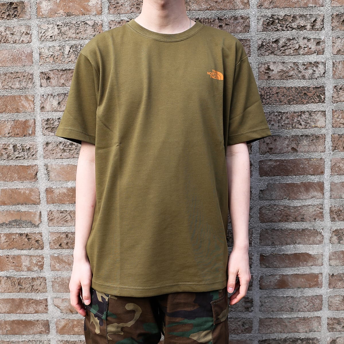 THE NORTH FACE S/S SUNRISE TEE MILITARY OLIVE 21SS-Iの画像