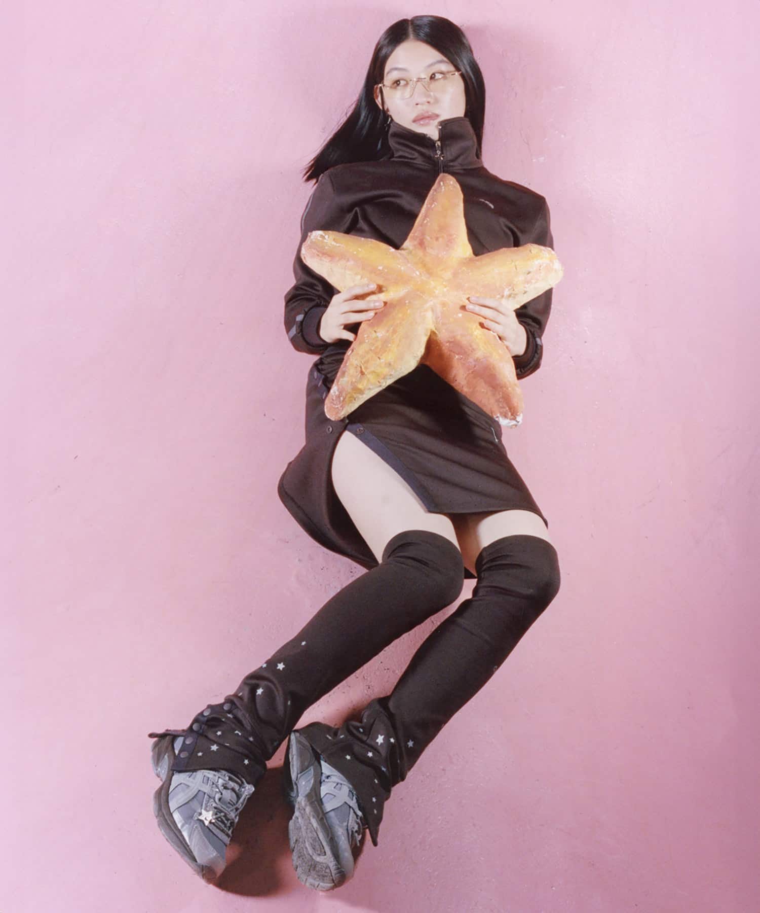 OJOS x ATMOS PINK Slit Skirt + Leg Warmer Set BROWNの画像