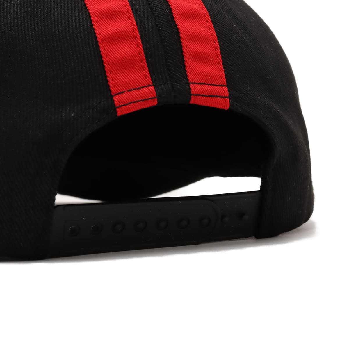 PLEASURES PILL SNAPBACK BLACKの画像