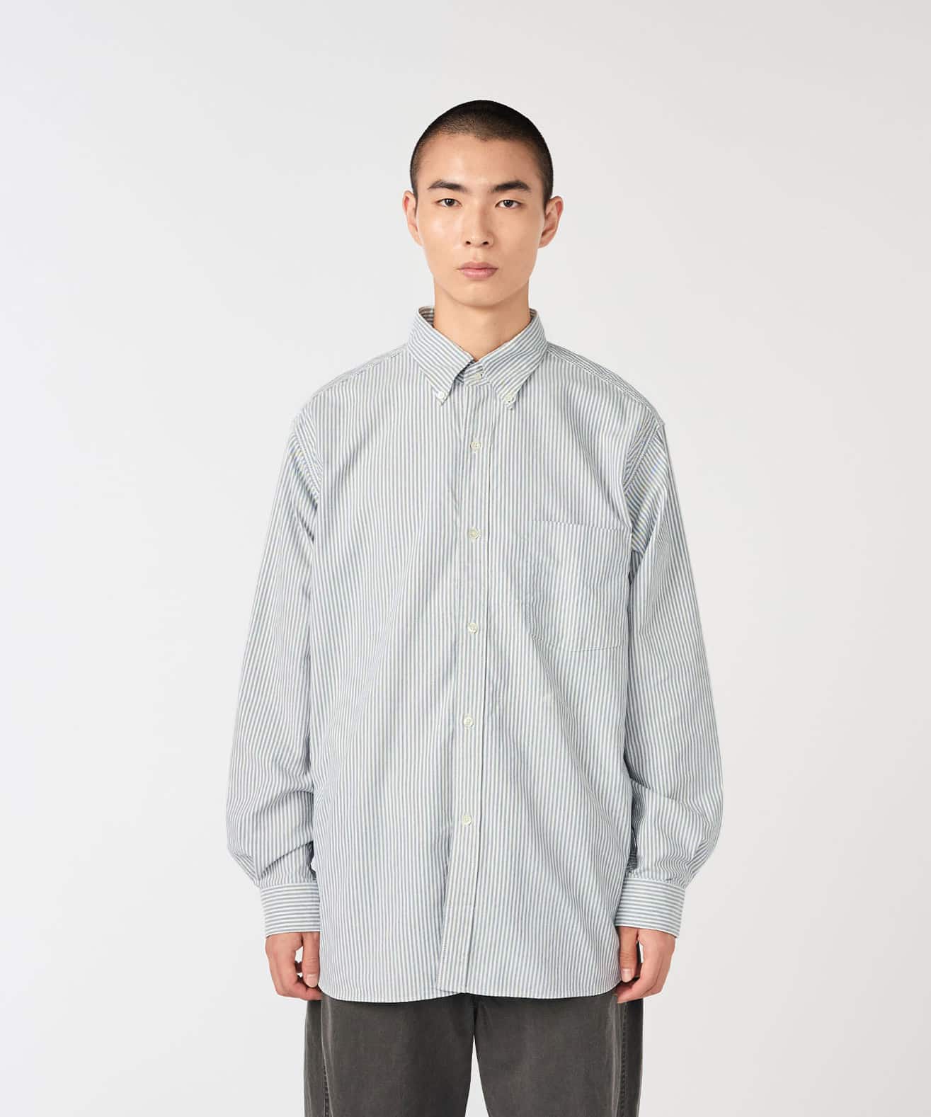 nanamica Button Down Stripe Wind Shirt Navyの画像