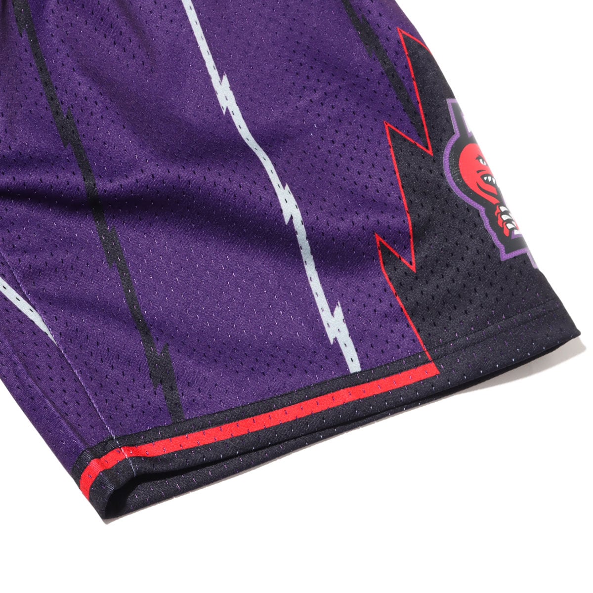 Mitchell & Ness Swingman Road Shorts Toronto Raptors 1998-99 PURPLE 21SS-Iの画像