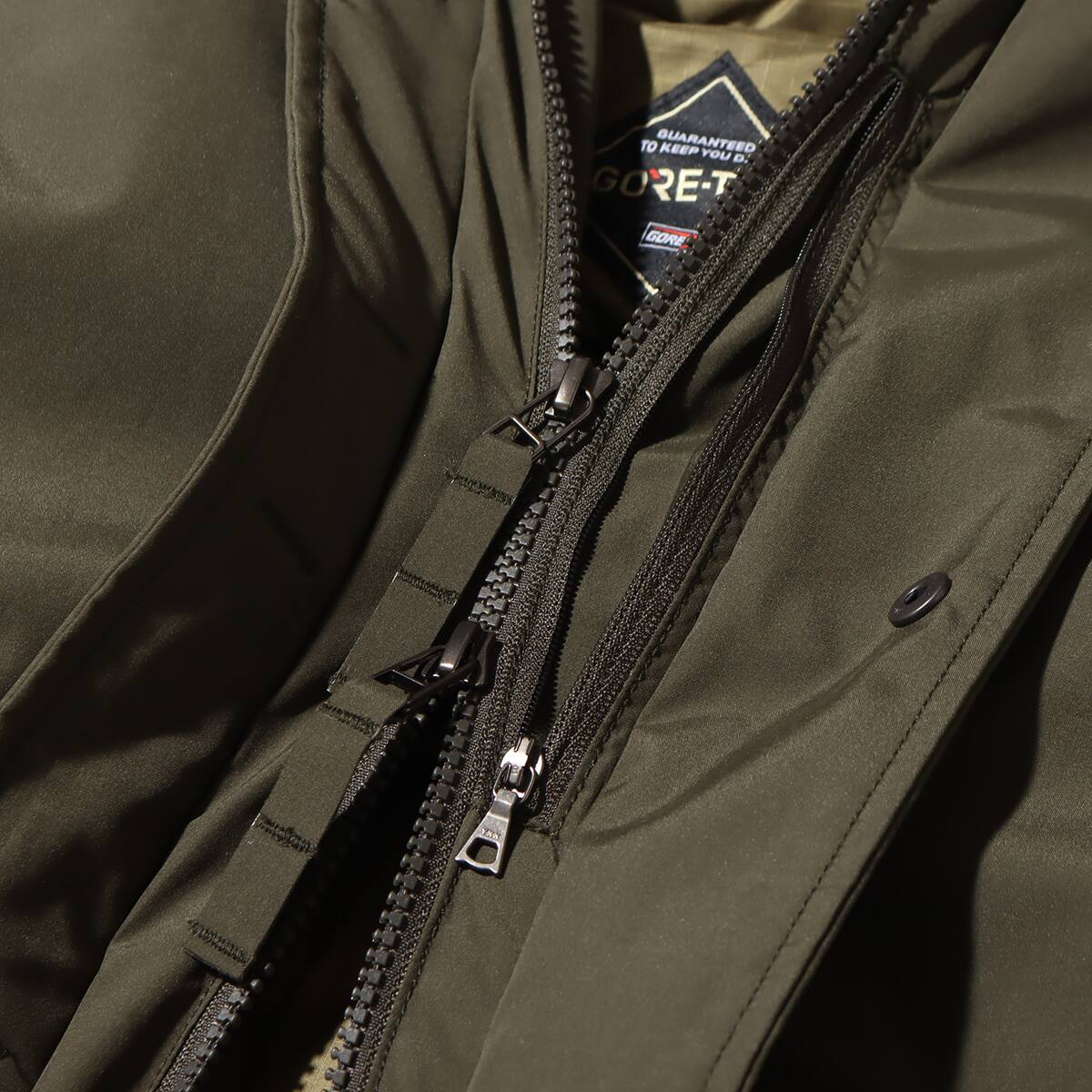 nanamica GORE-TEX Down Coat Khaki Green 23FA-I（ナナミカ