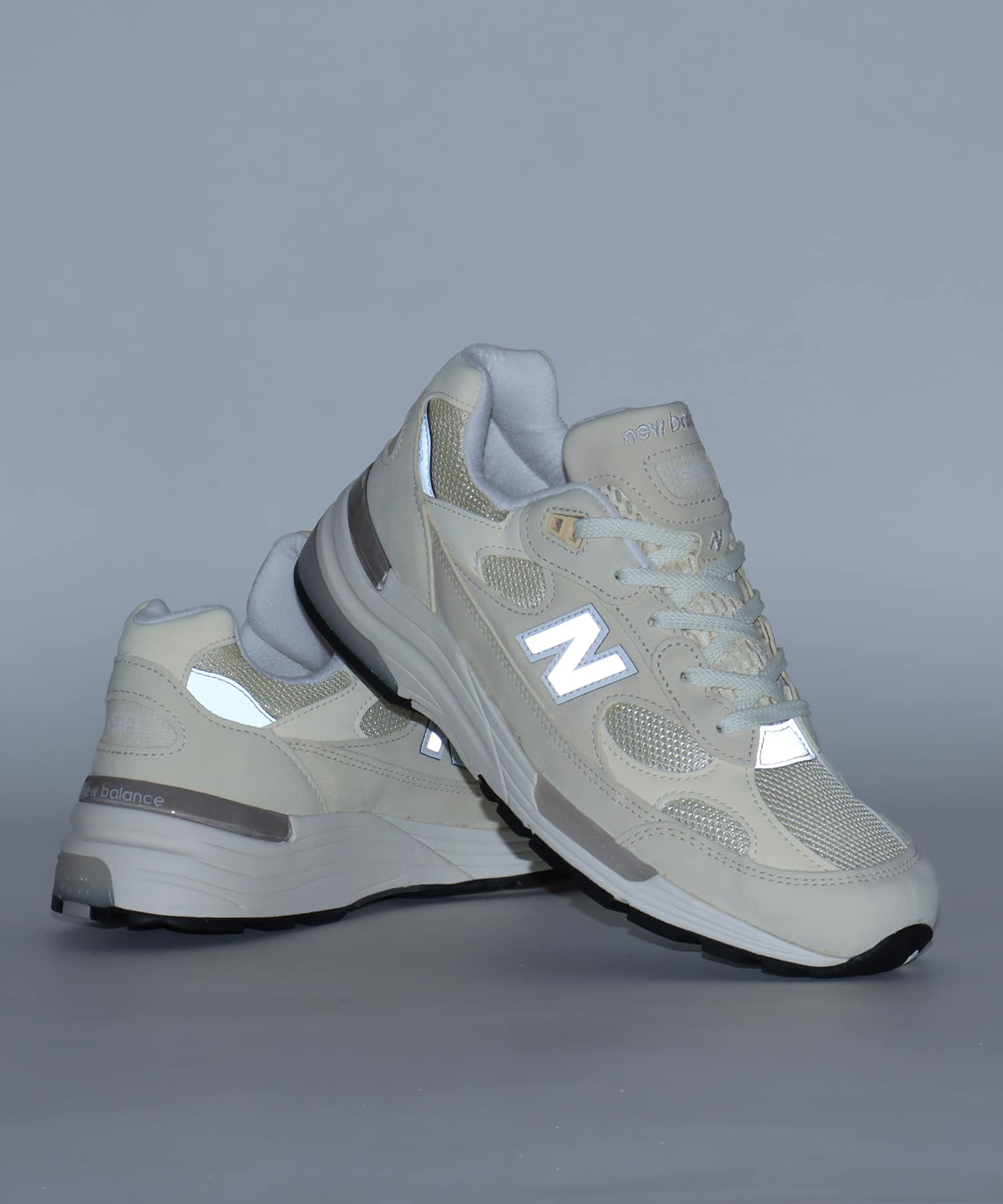 New Balance U992MC BEIGEの画像