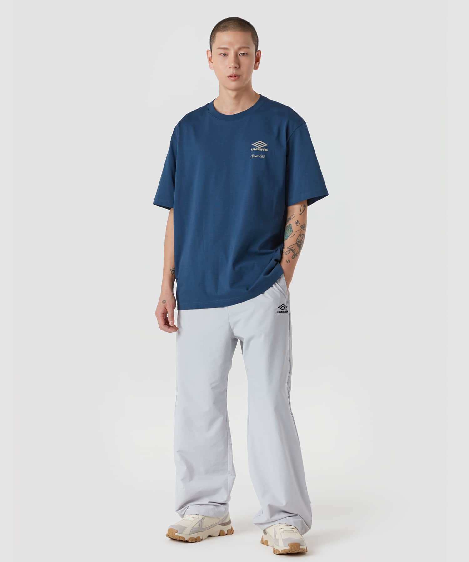 UMBRO 【KOREA COLLECTION】OMBRE SHORTS SLEEVE T-SHIRTS ネイビーの画像