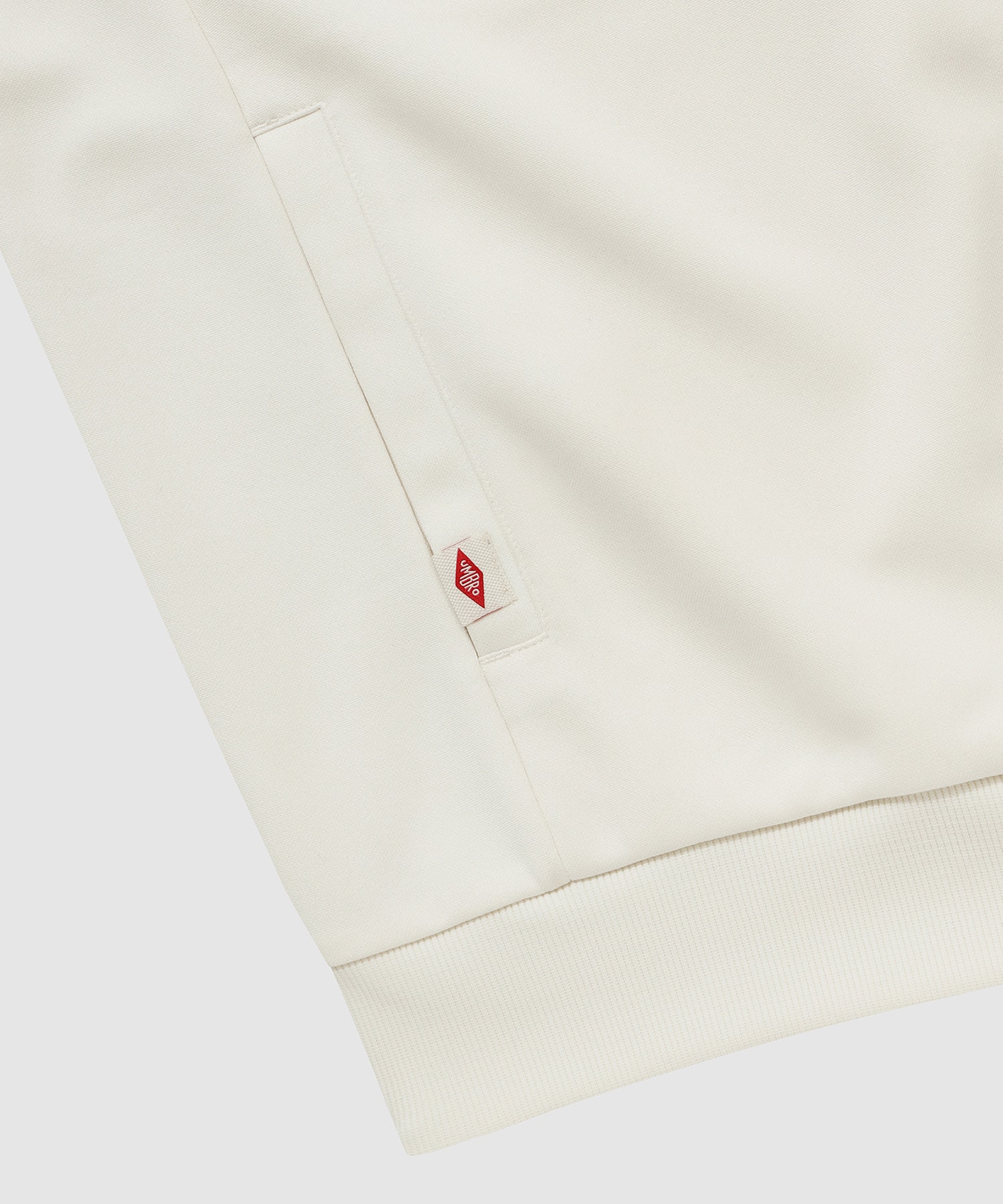 UMBRO 【KOREA COLLECTION】HBL OG STAND-NECK TRACKJACKET ホワイトの画像