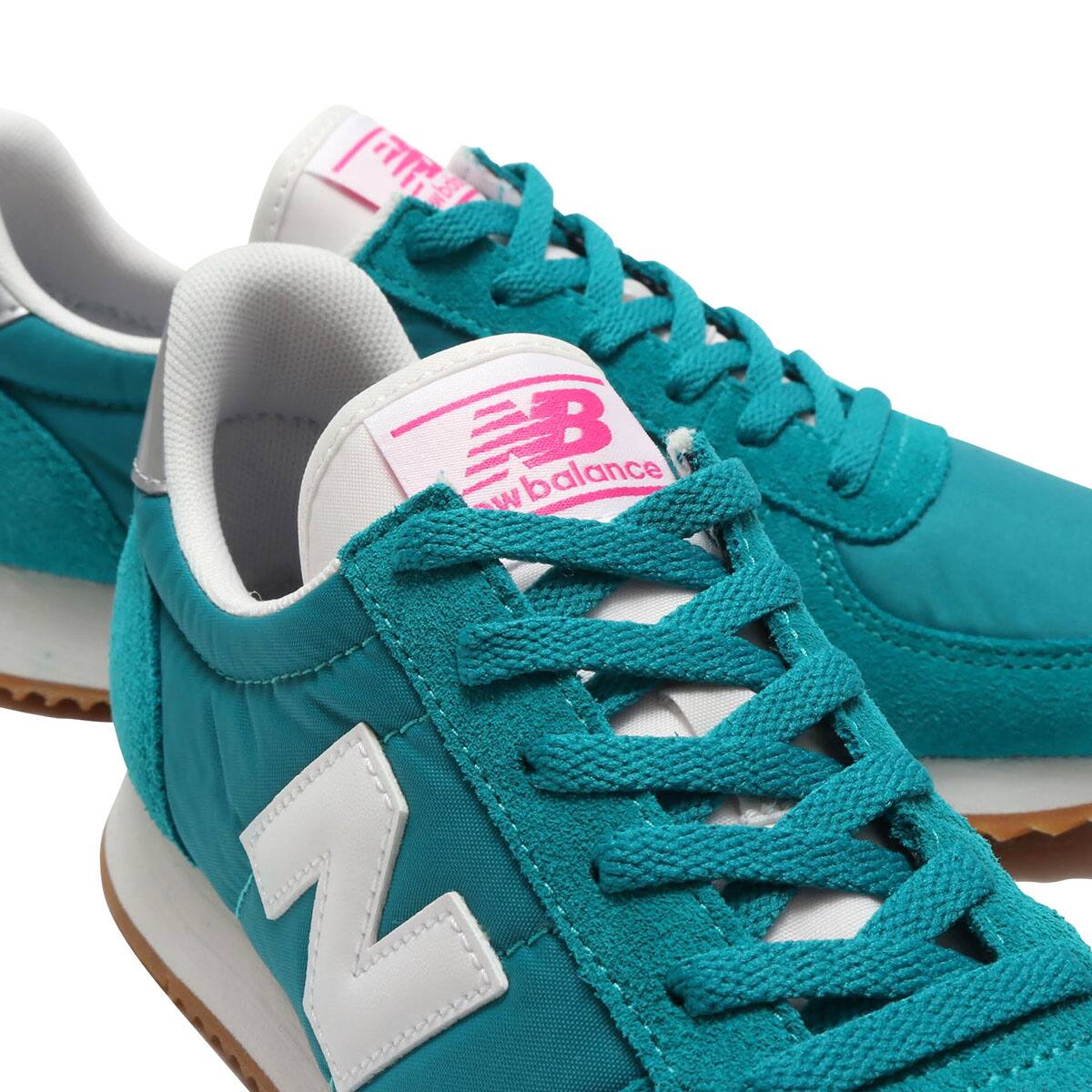 New Balance WL220CLA AMAZONITEの画像
