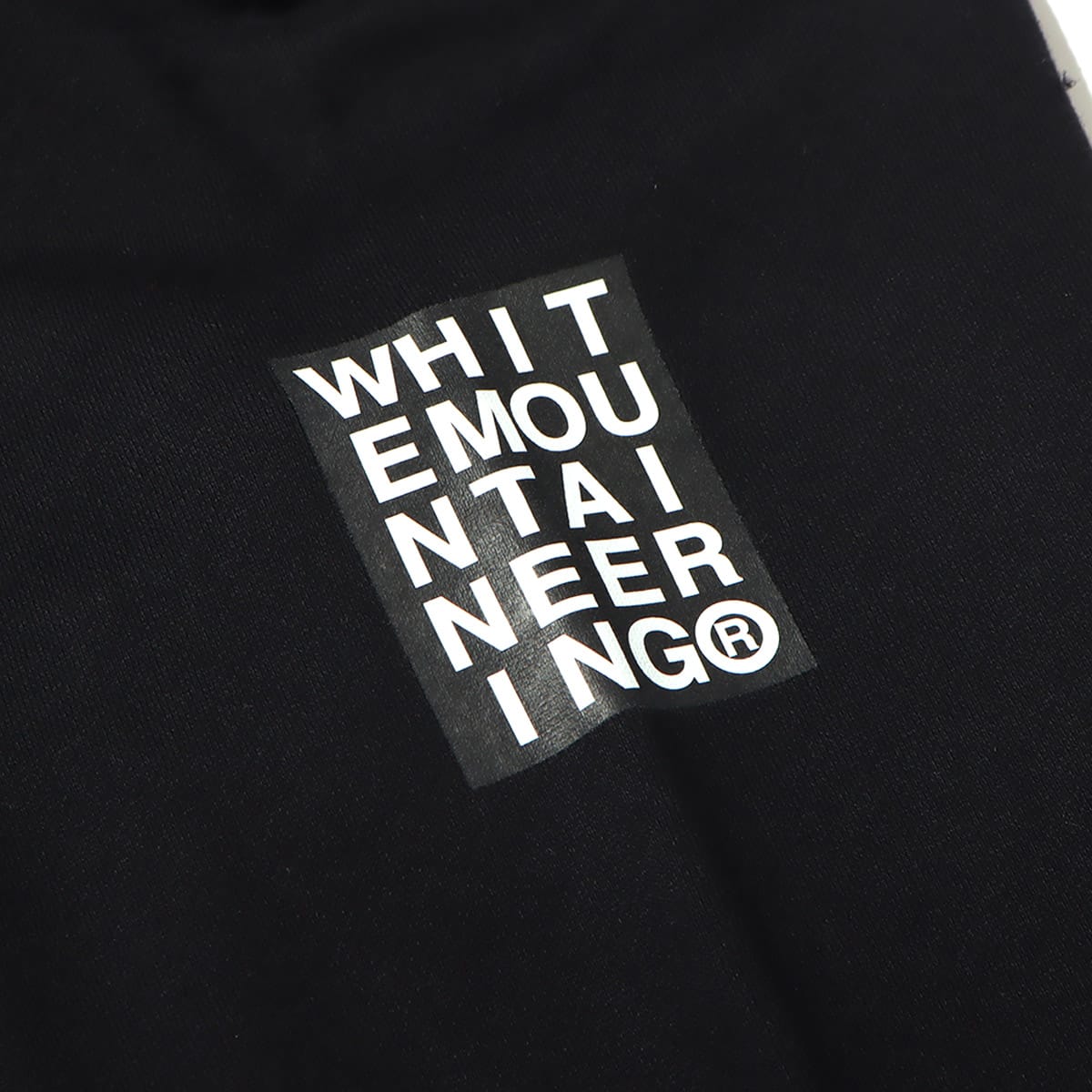 WHITE MOUNTAINEERING WM LOGO RANDAM PRINTED HOODIE BLACK 21FA-Iの画像