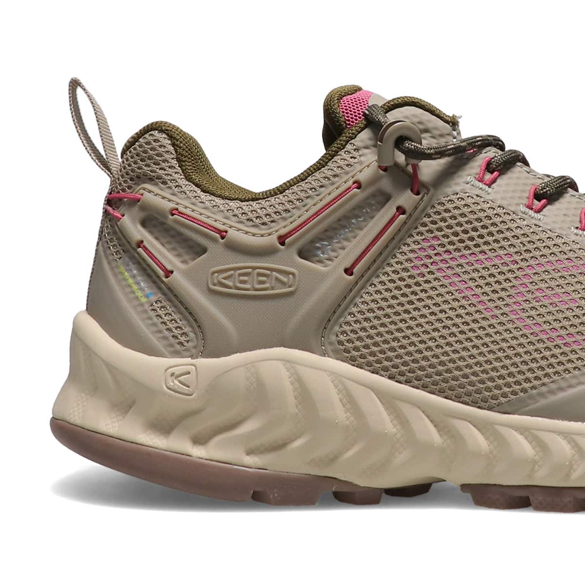 KEEN NXIS EVO WP PLAZA TAUPE/IBIS ROSE 21FW-Iの画像