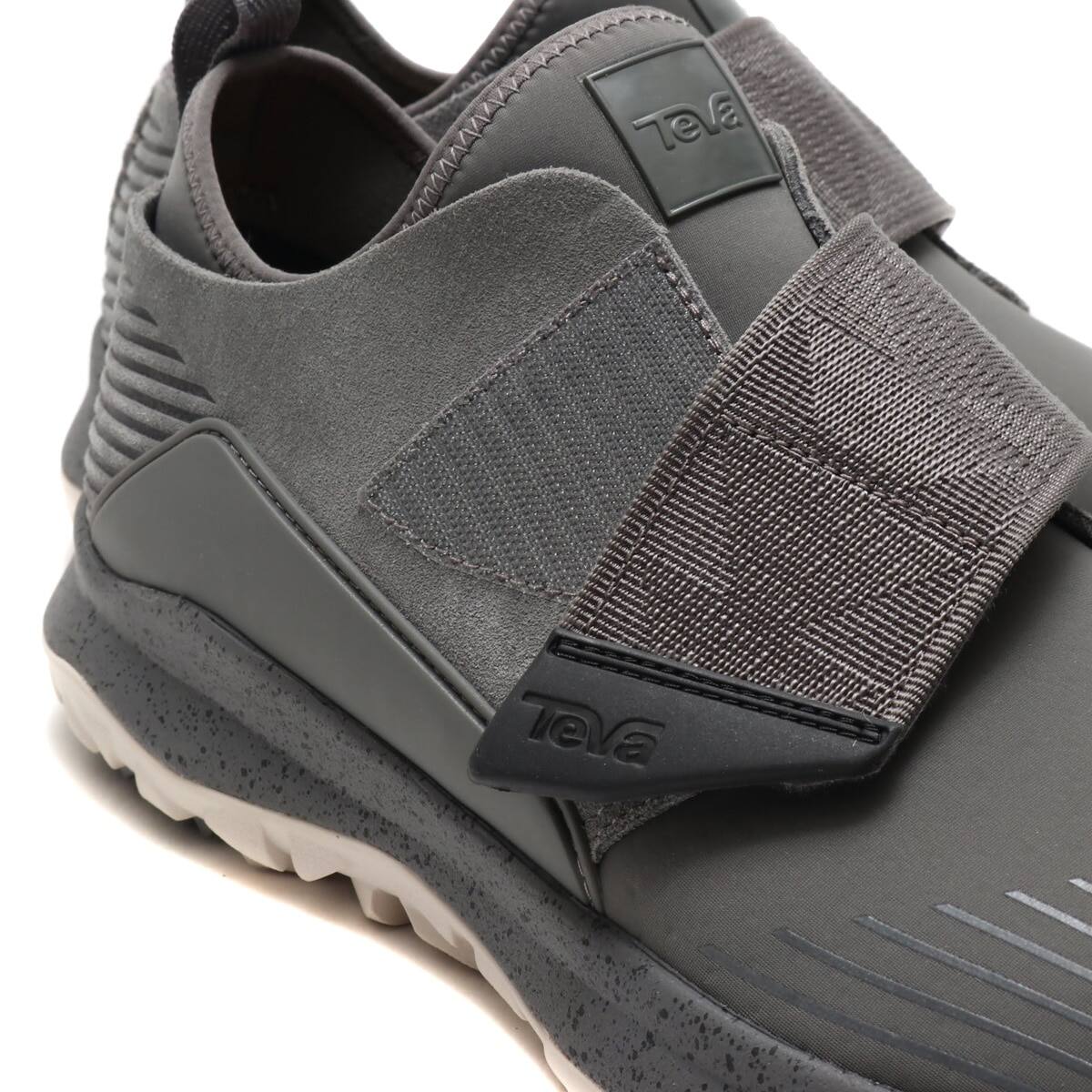 TEVA Peralta CHARCOAL GREY 18FW-Iの画像
