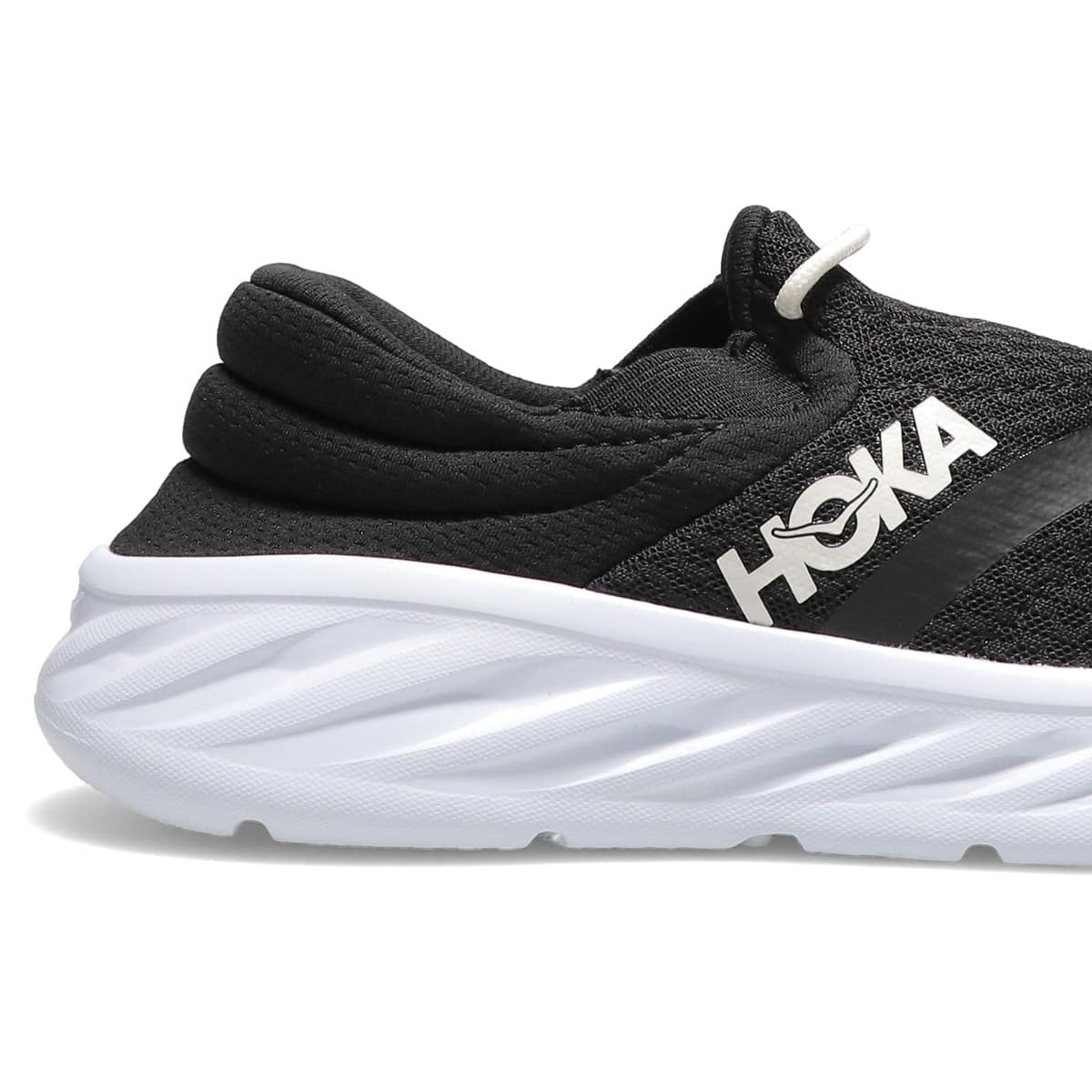 HOKA ONEONE レディース ORA RECOVERY SHOE 2 BLACK/WHITE 21FW-I|atmos（アトモス）  公式オンラインストア