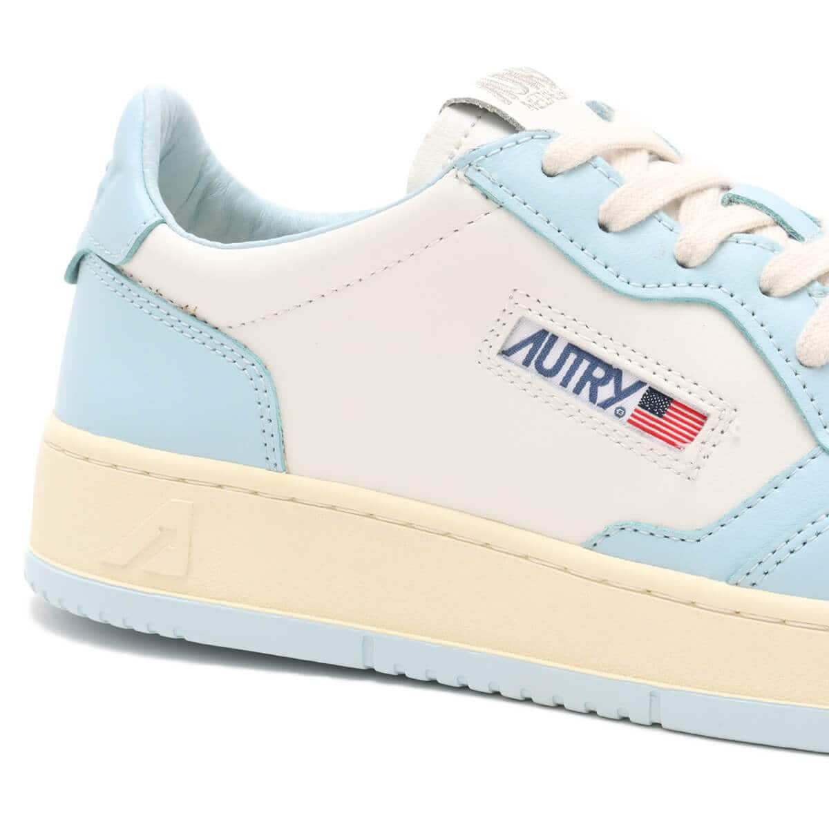 AUTRY MEDALIST LOW WHT/ST BLUの画像