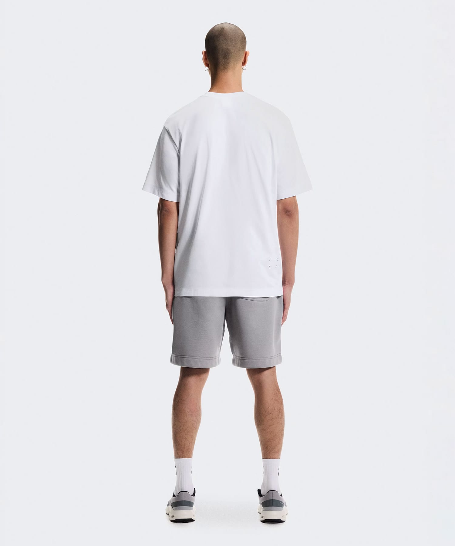 On Club Collective-T Whiteの画像