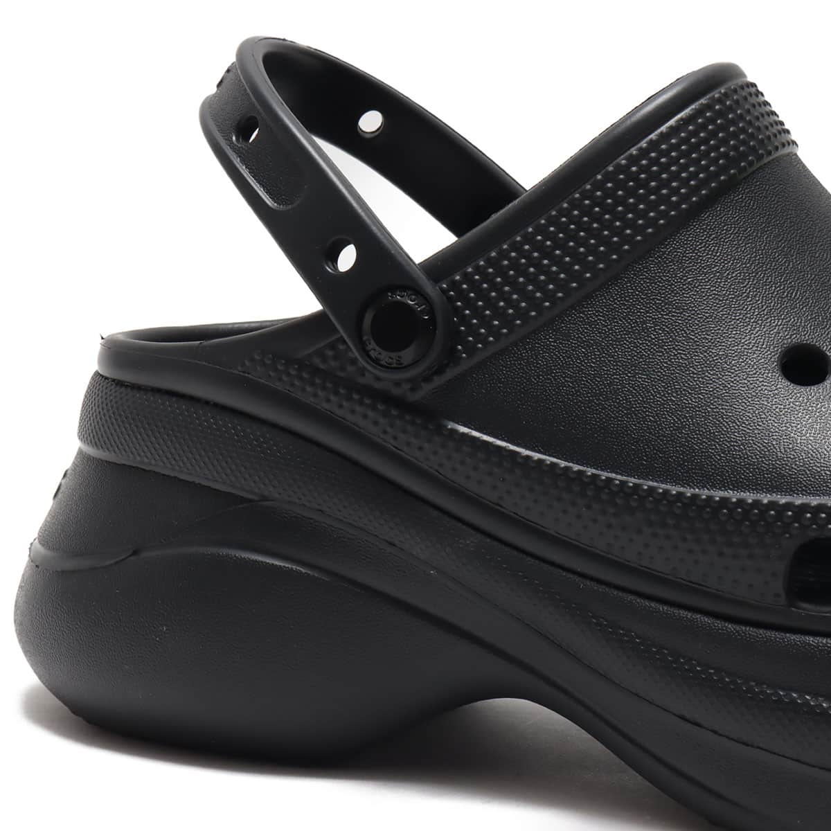 crocs crocs classic bae clog w Black の画像