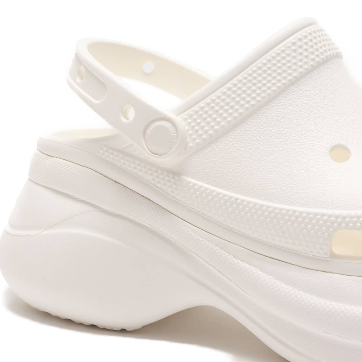 crocs crocs classic bae clog w White の画像