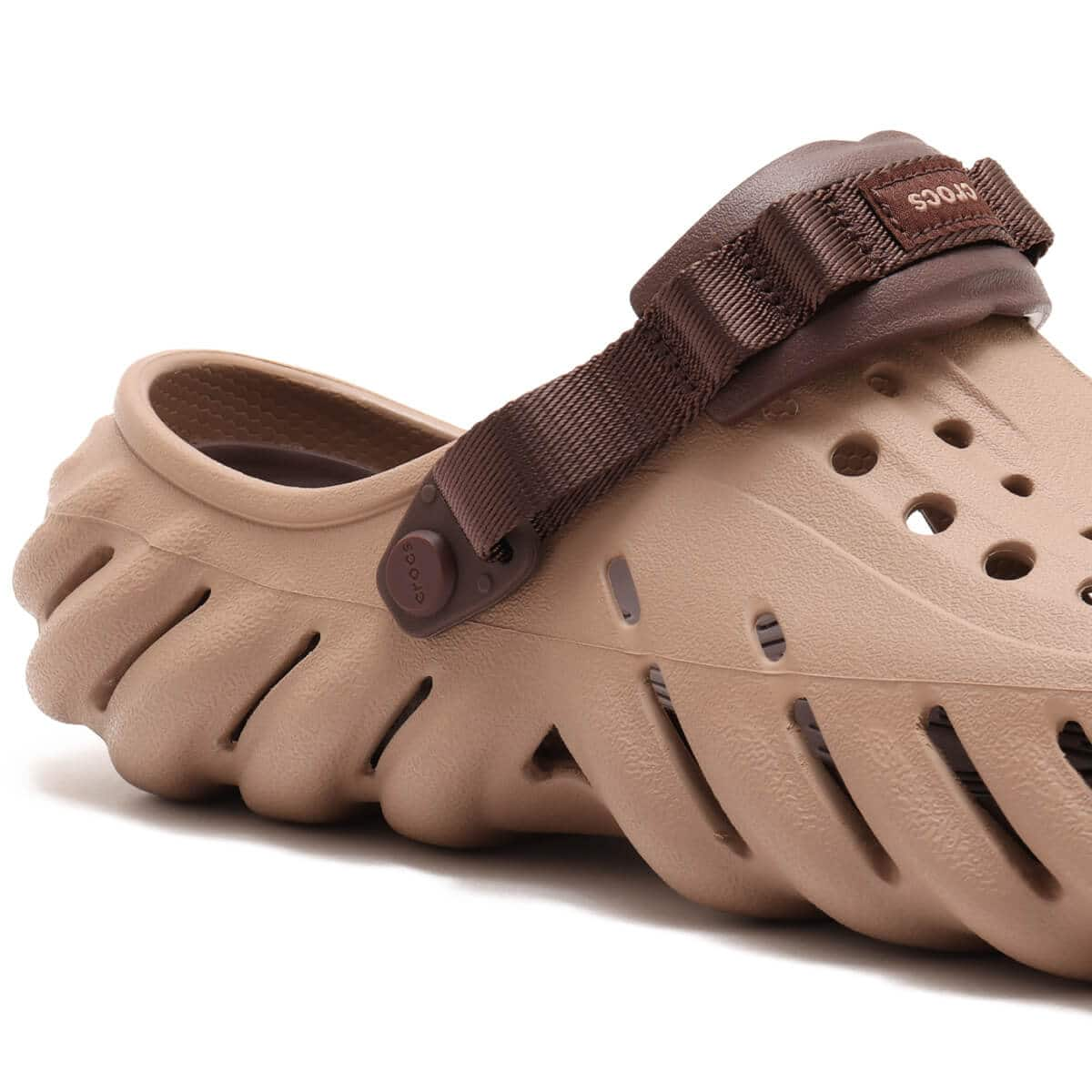 crocs Echo Clog Latte 24SS-I