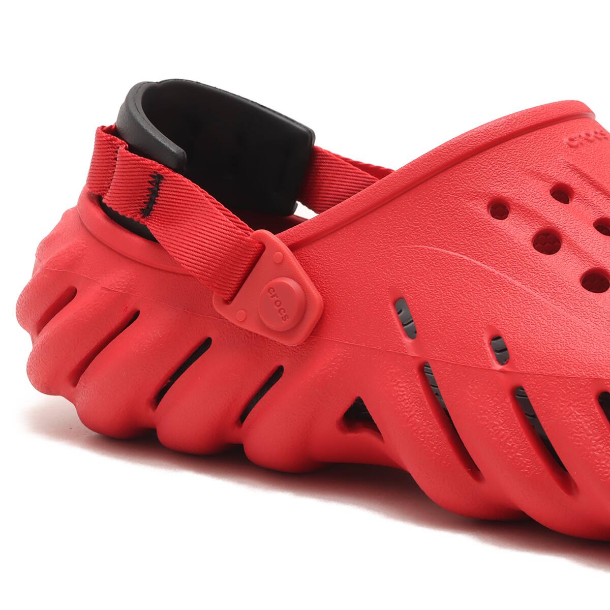 crocs Echo Clog Varsity Red 23FW-I