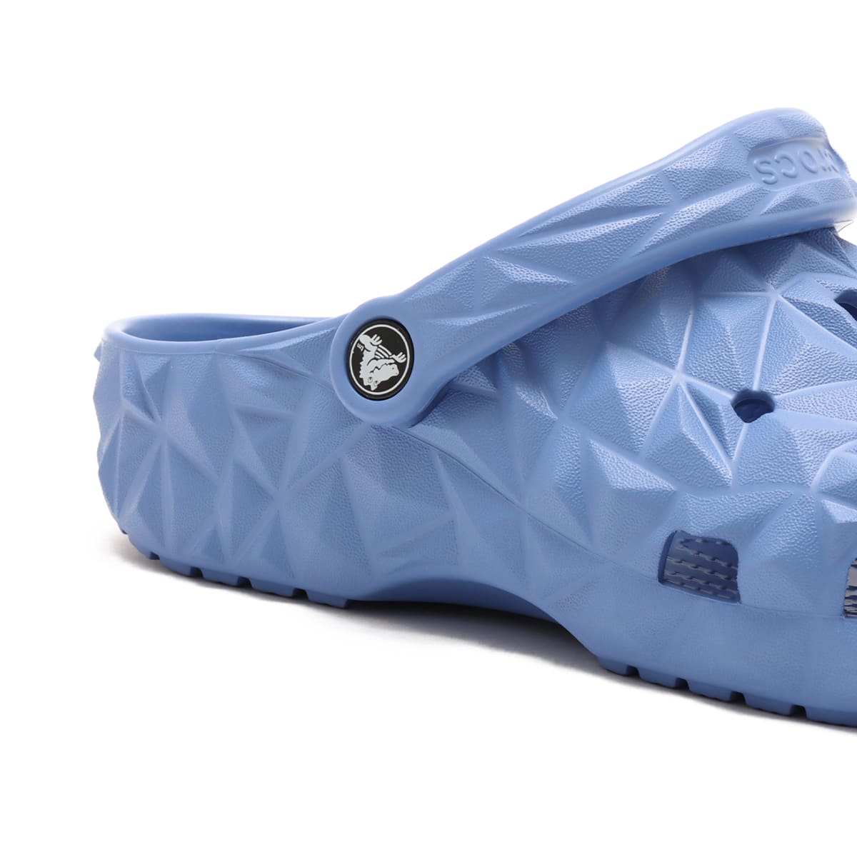 crocs Classic Geometric Clog Elemental Blue の画像