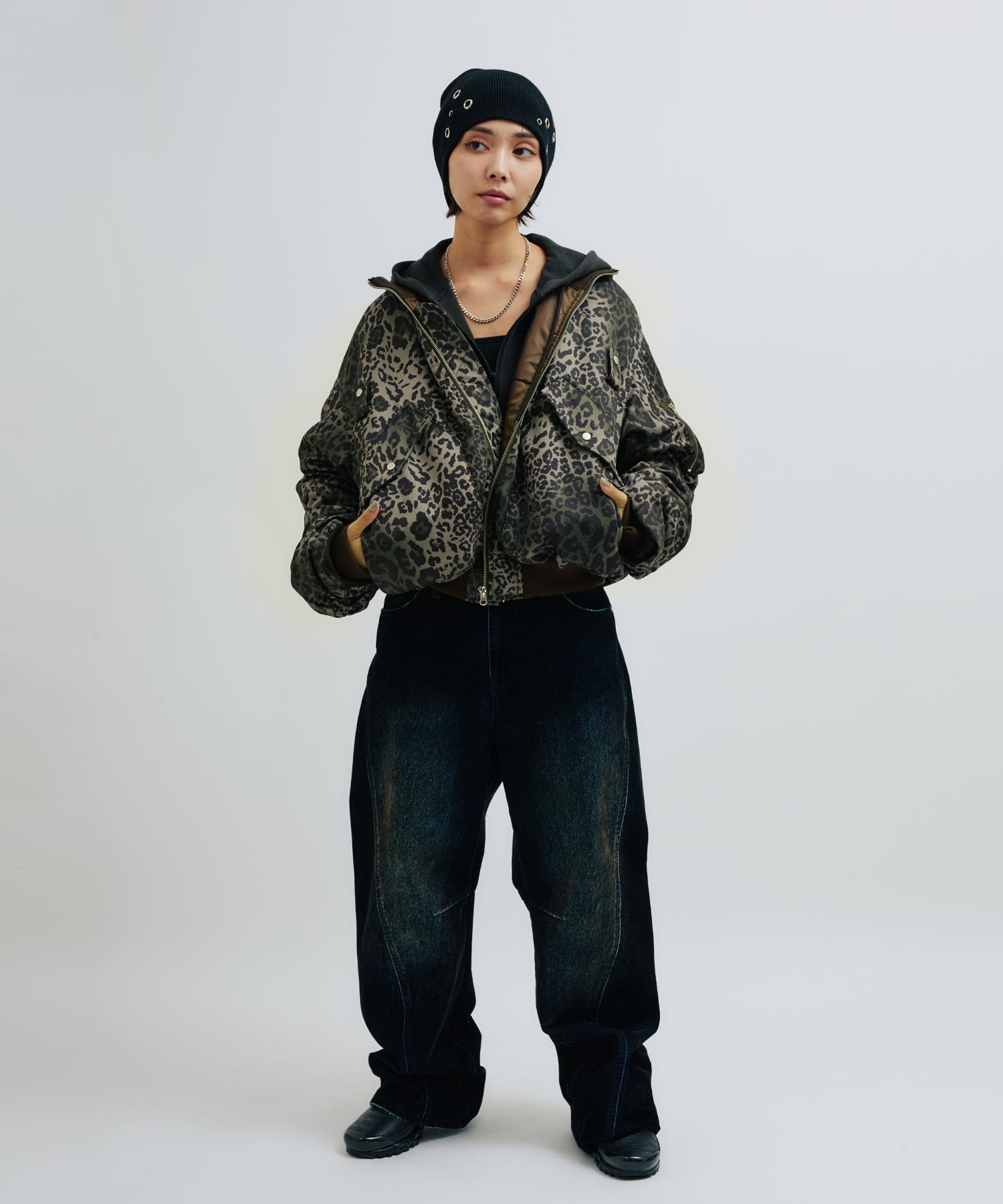 atmos pink Bomber Jacket LEOPARDの画像