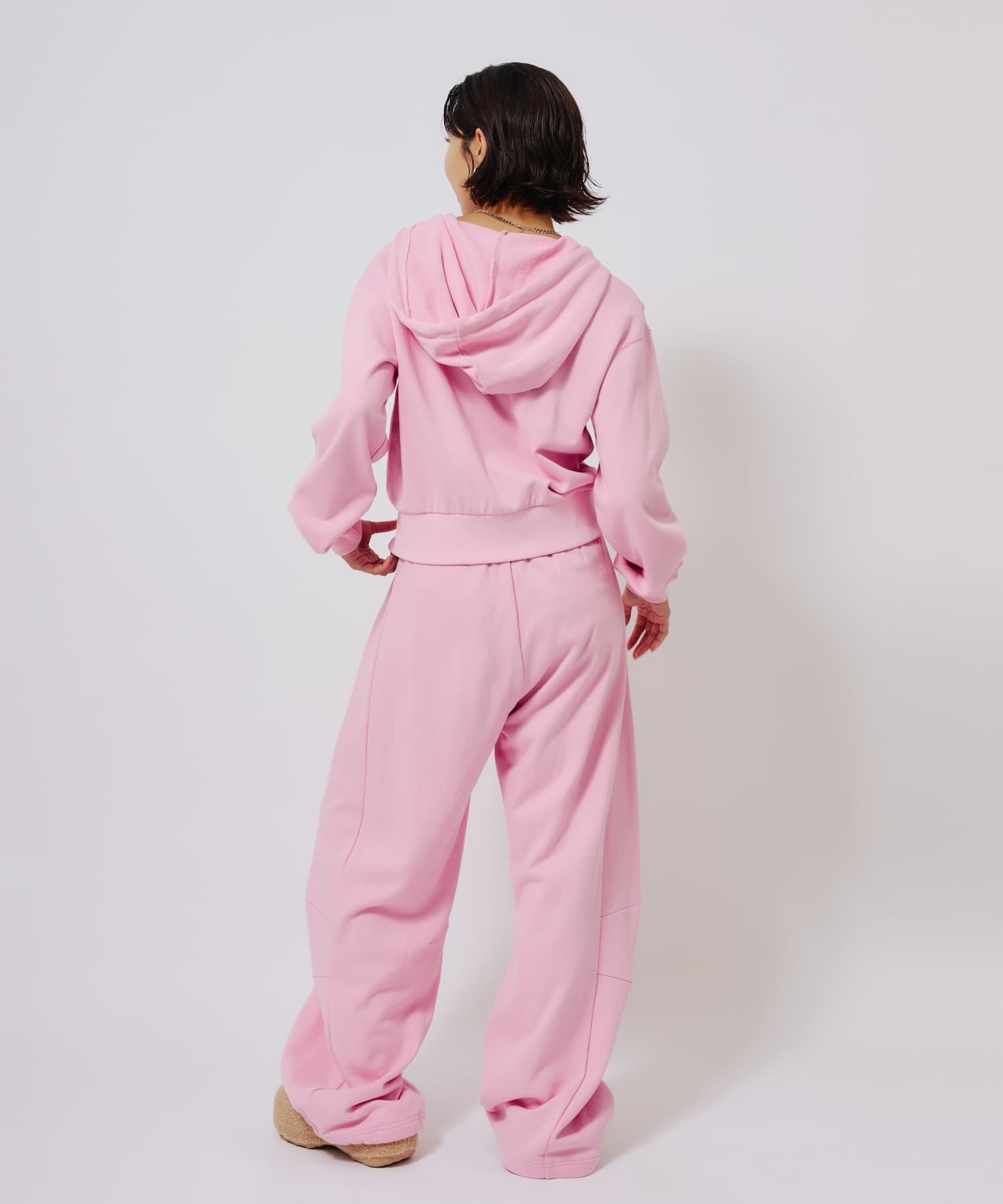 atmos pink Sweat Baggy Pants PINKの画像