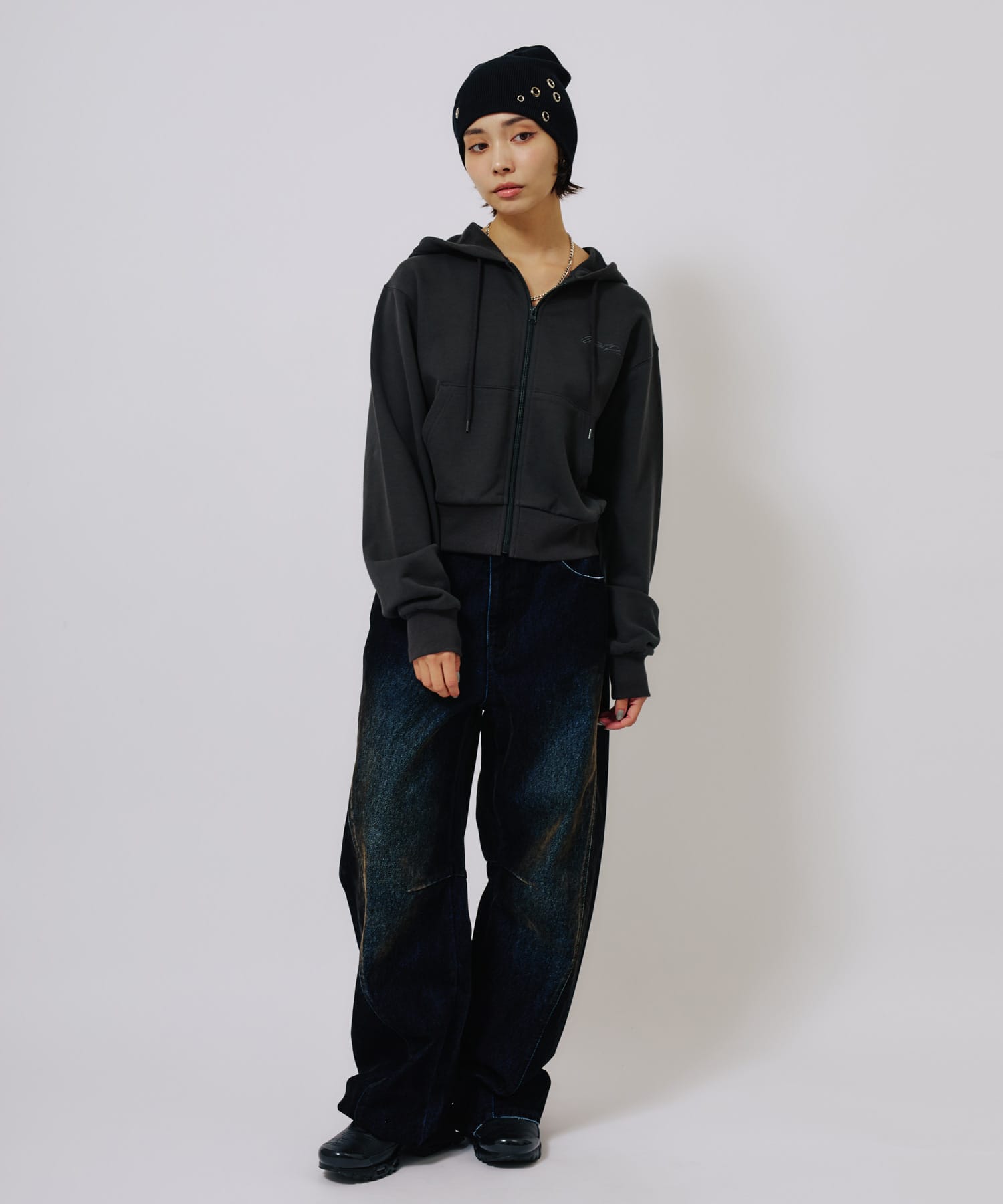 atmos pink Compact Zip Up Hoodie CHARCOALの画像