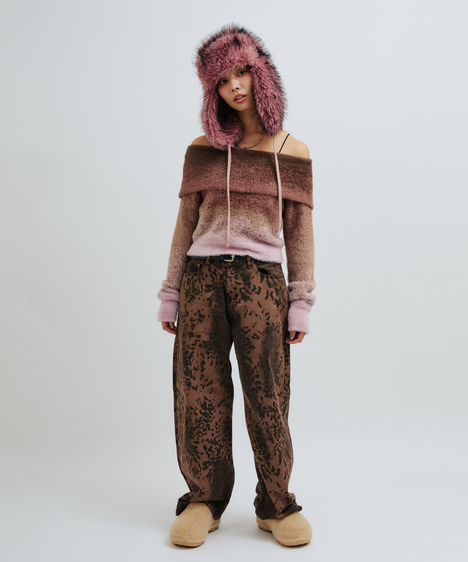 atmos pink Off Shoulder Knit Tops PINKの画像