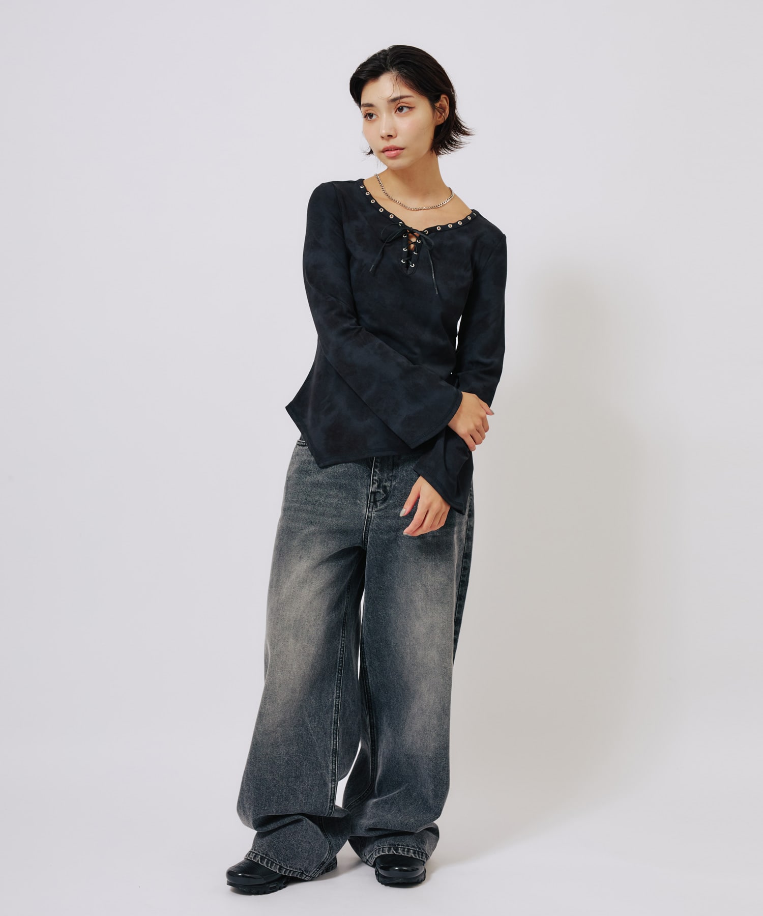 atmos pink Lace-up Top CHARCOALの画像