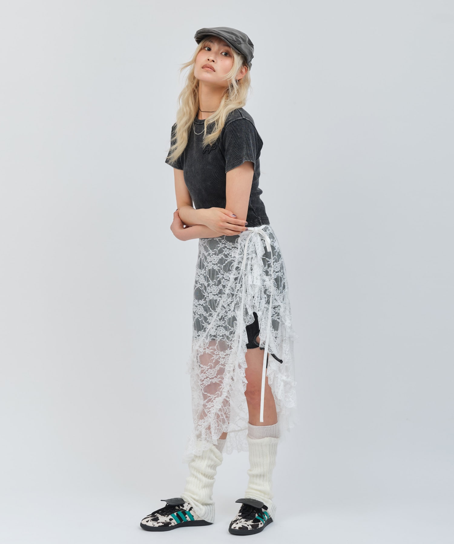 atmos pink Lace Wrap Skirt WHITEの画像